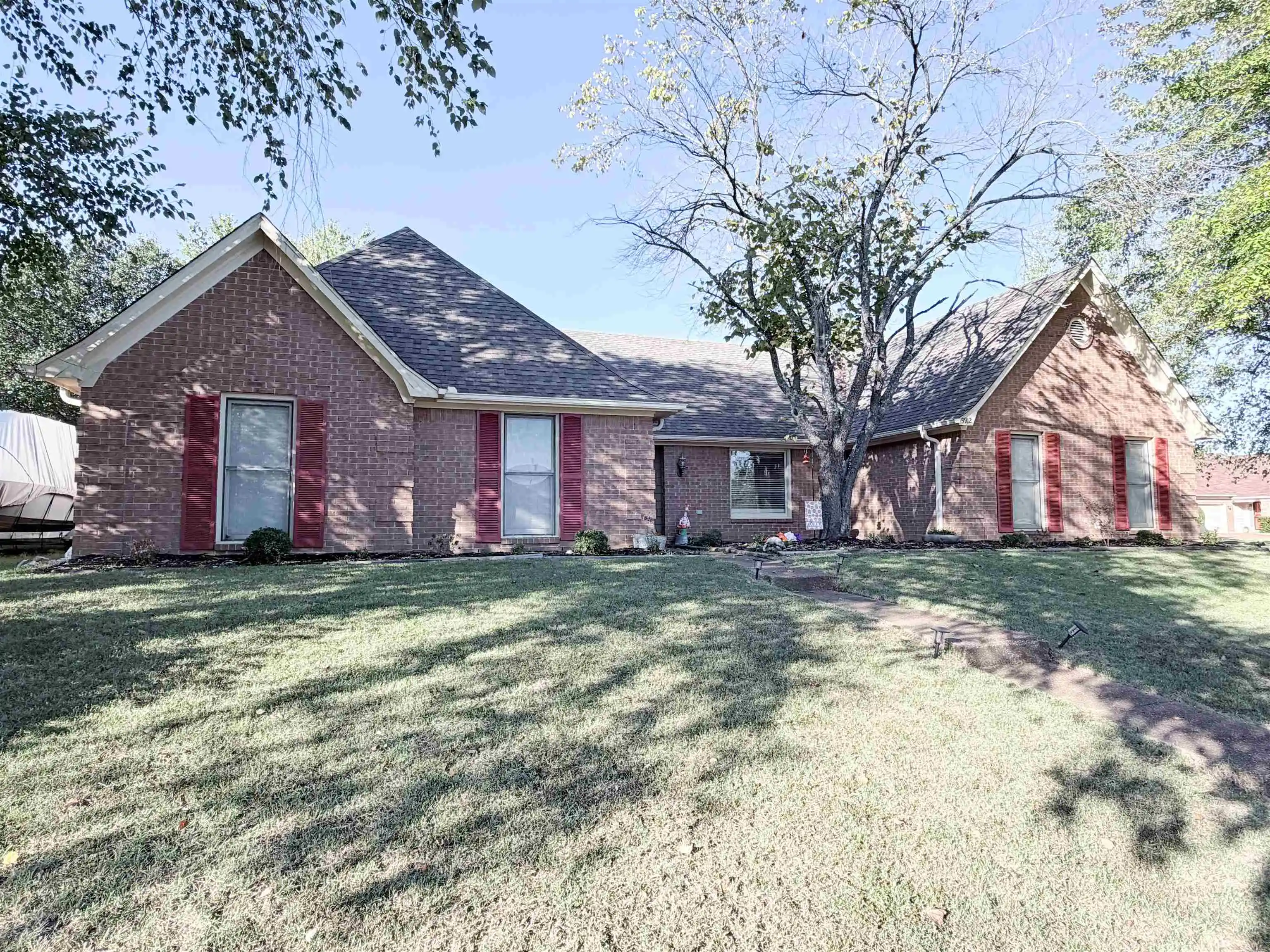 Photo 1 of Single family home for sale at 9912 Dew Cv, Cordova, TN 38016 | MLS# 10231988 | Listing updated on 2026-10-08