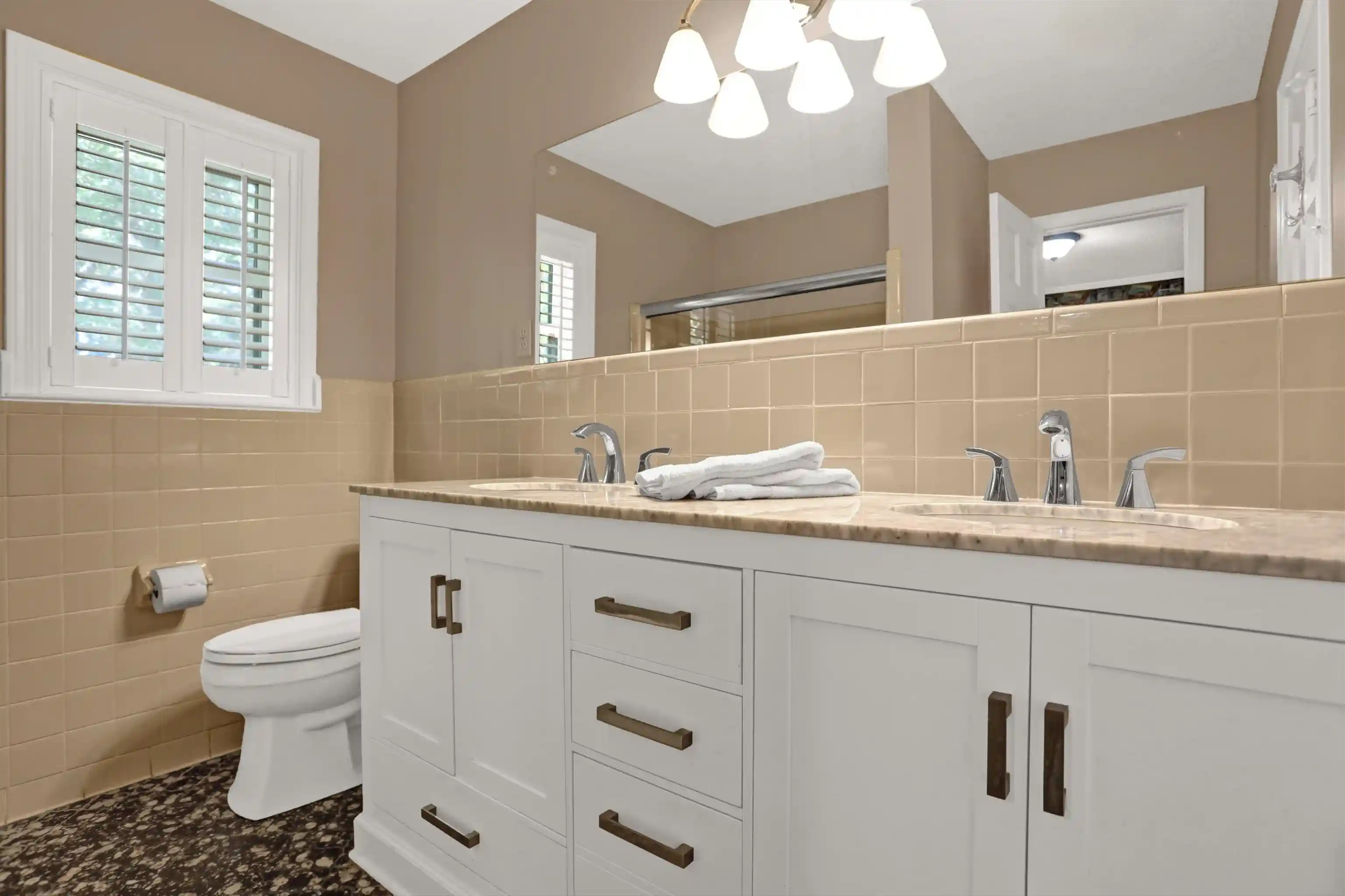 Photo 4 of Single family home for sale at 9766 Redwood Rd, Millington, TN 38053 | MLS# 10231995 | Listing updated on 2026-10-08