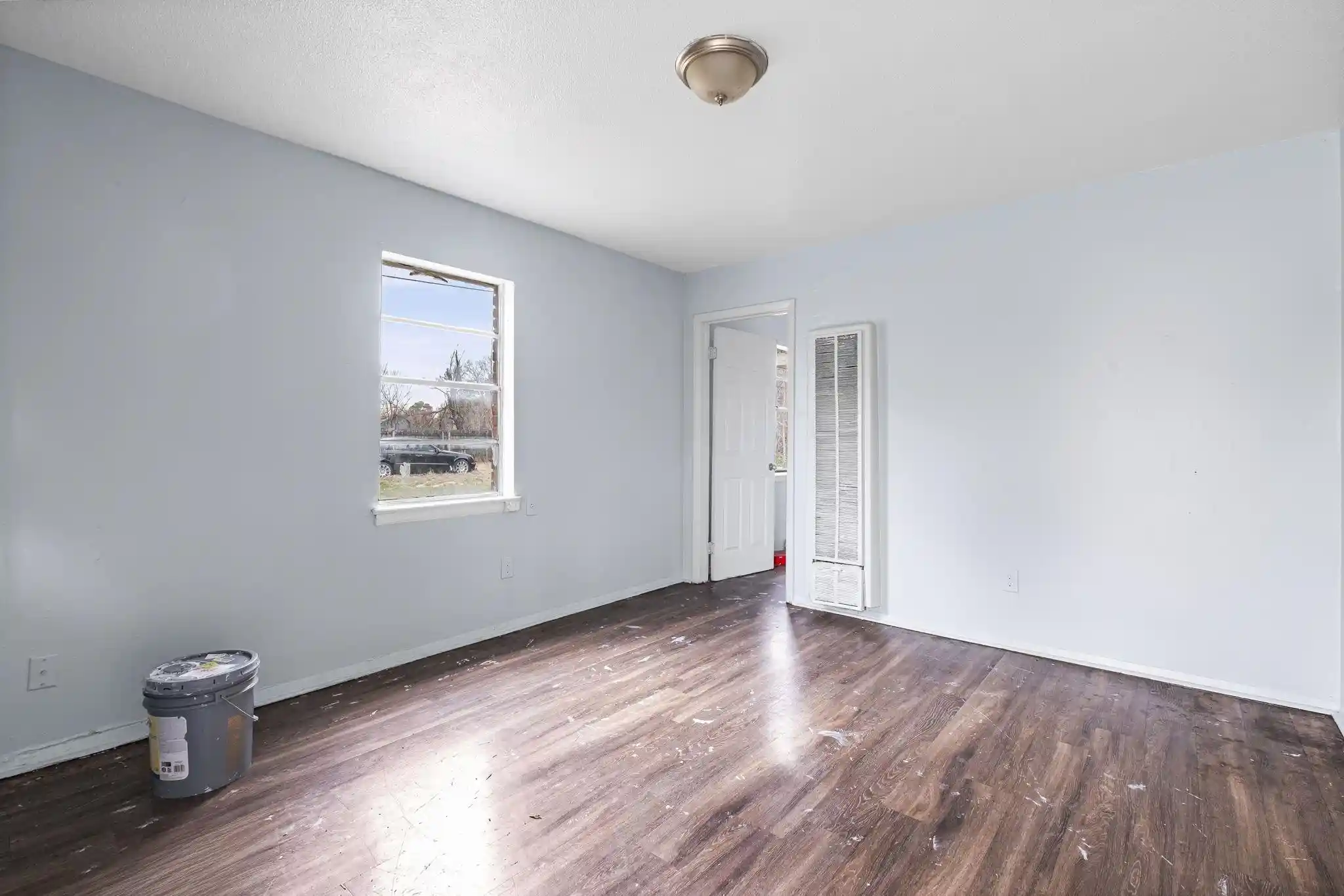 Photo 11 of Multi family home for sale at 1507 Oakwood St, Memphis, TN 38108 | MLS# 10231999 | Listing updated on 2026-10-08