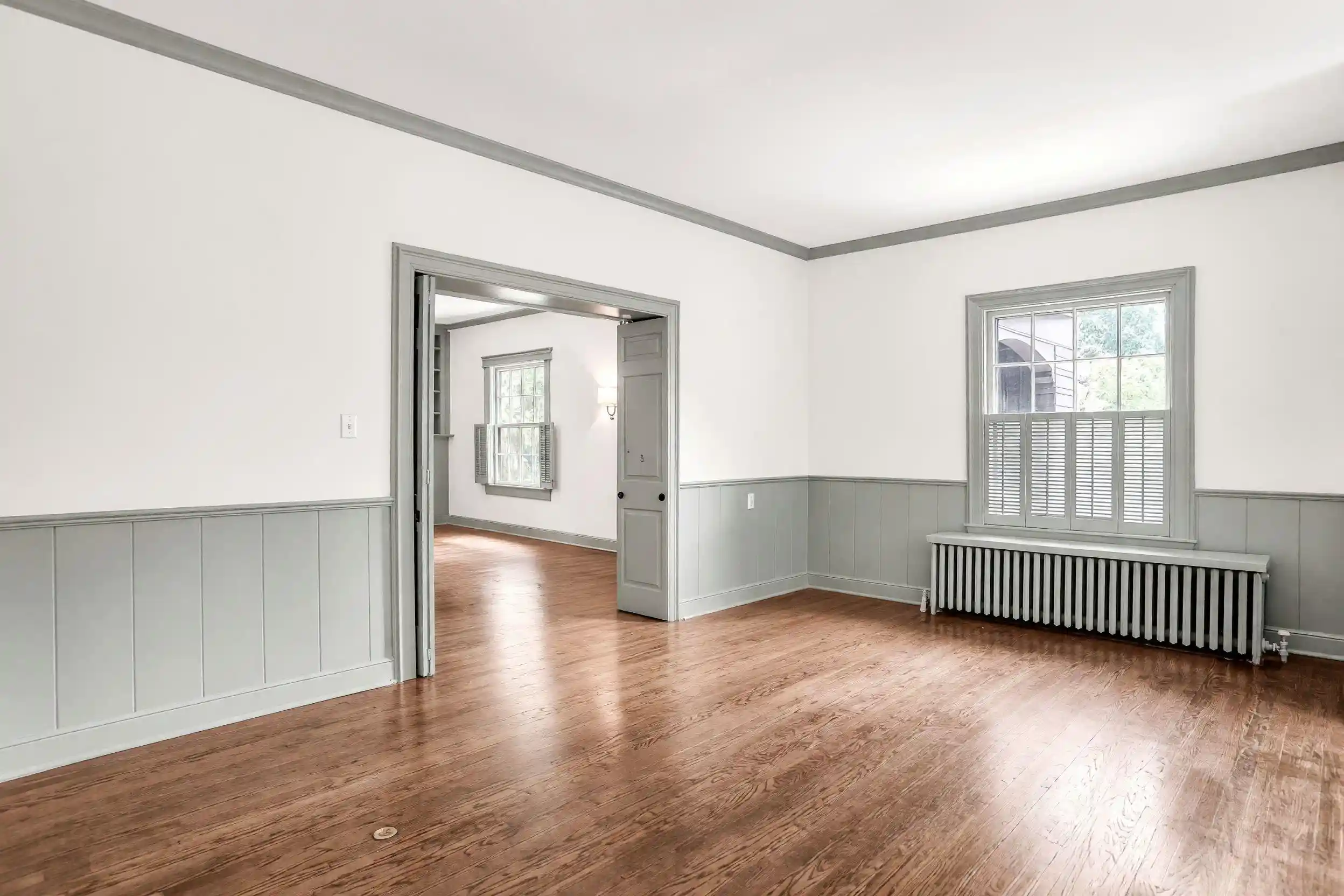 Photo 3 of Single family home for sale at 1618 Harbert Ave, Memphis, TN 38104 | MLS# 10232013 | Listing updated on 2026-10-09