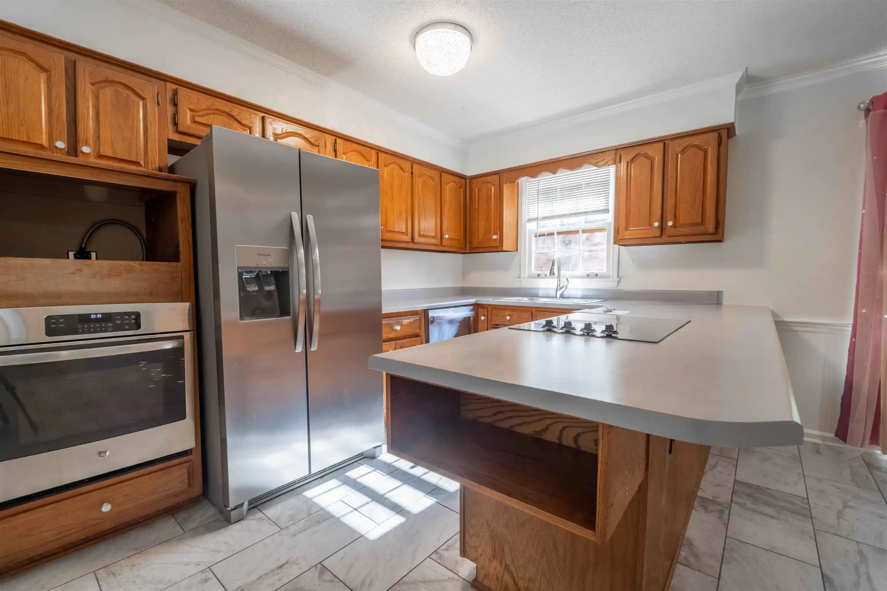 Photo 4 of Townhouse for sale at 8904 Lake Edge Cv, Cordova, TN 38016 | MLS# 10232017 | Listing updated on 2026-10-08