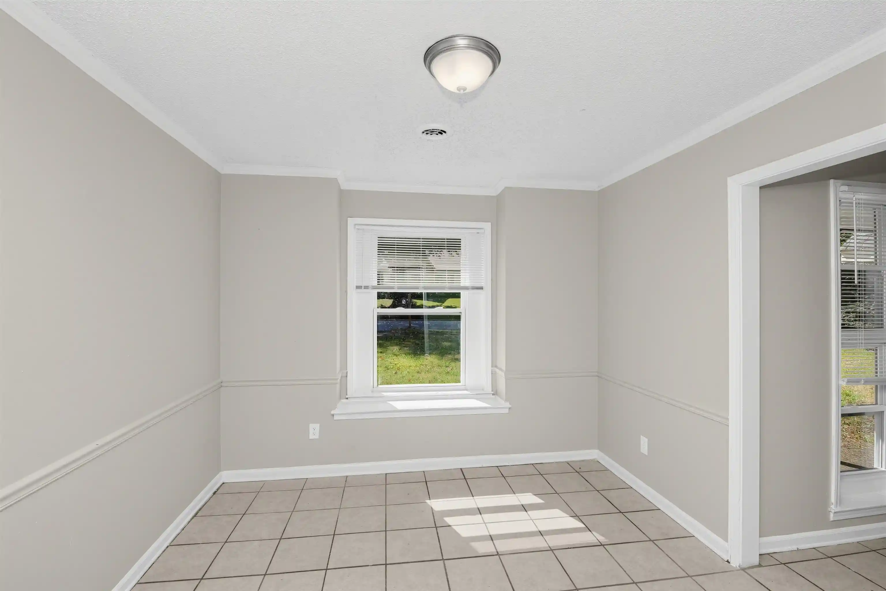 Photo 2 of Single family home for sale at 6350 Midsummer Way, Memphis, TN 38115 | MLS# 10232027 | Listing updated on 2026-10-08