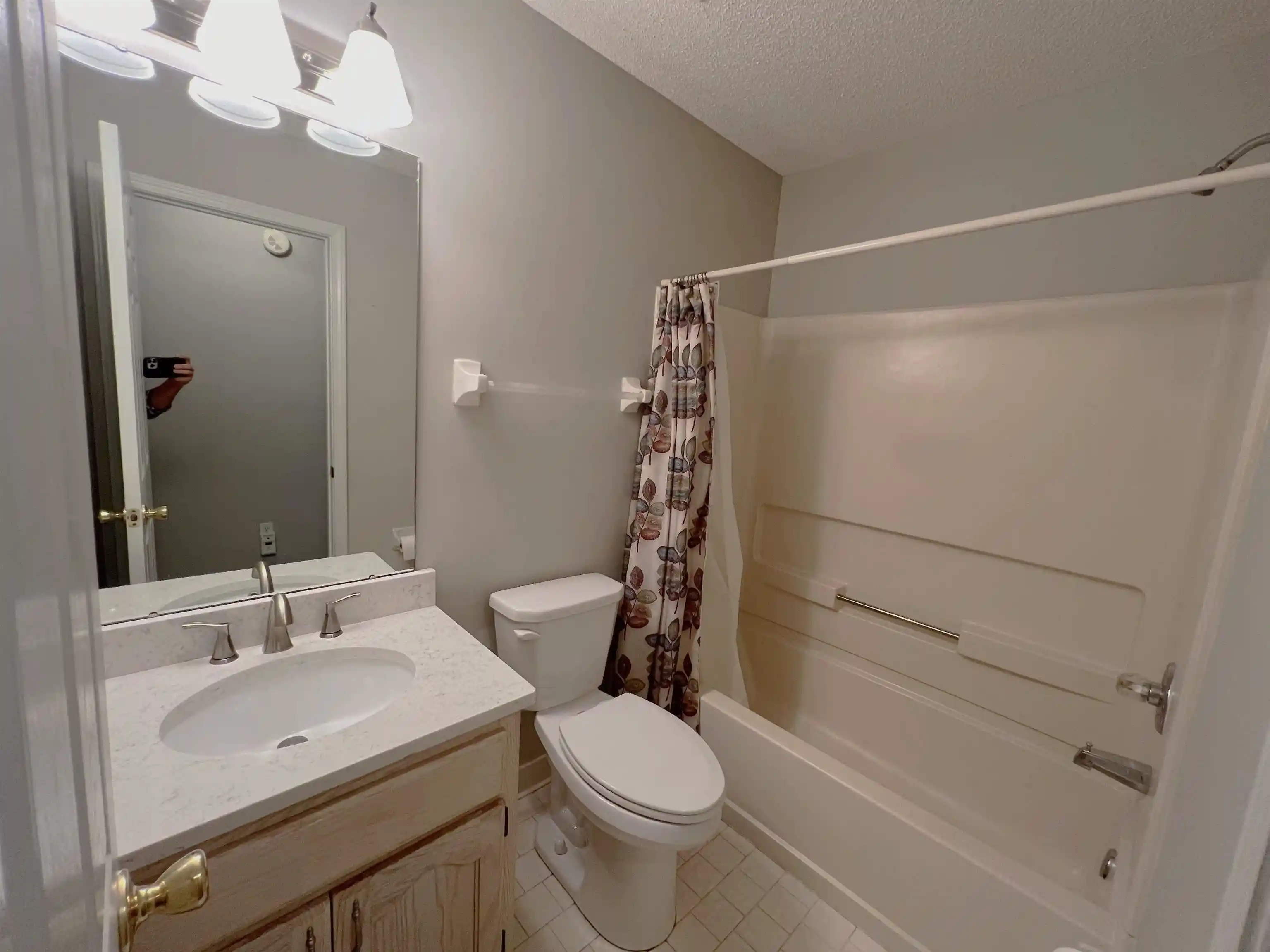 Photo 3 of Single family home for sale at 1168 Clear Crk Rd, Collierville, TN 38017 | MLS# 10232033 | Listing updated on 2026-10-08