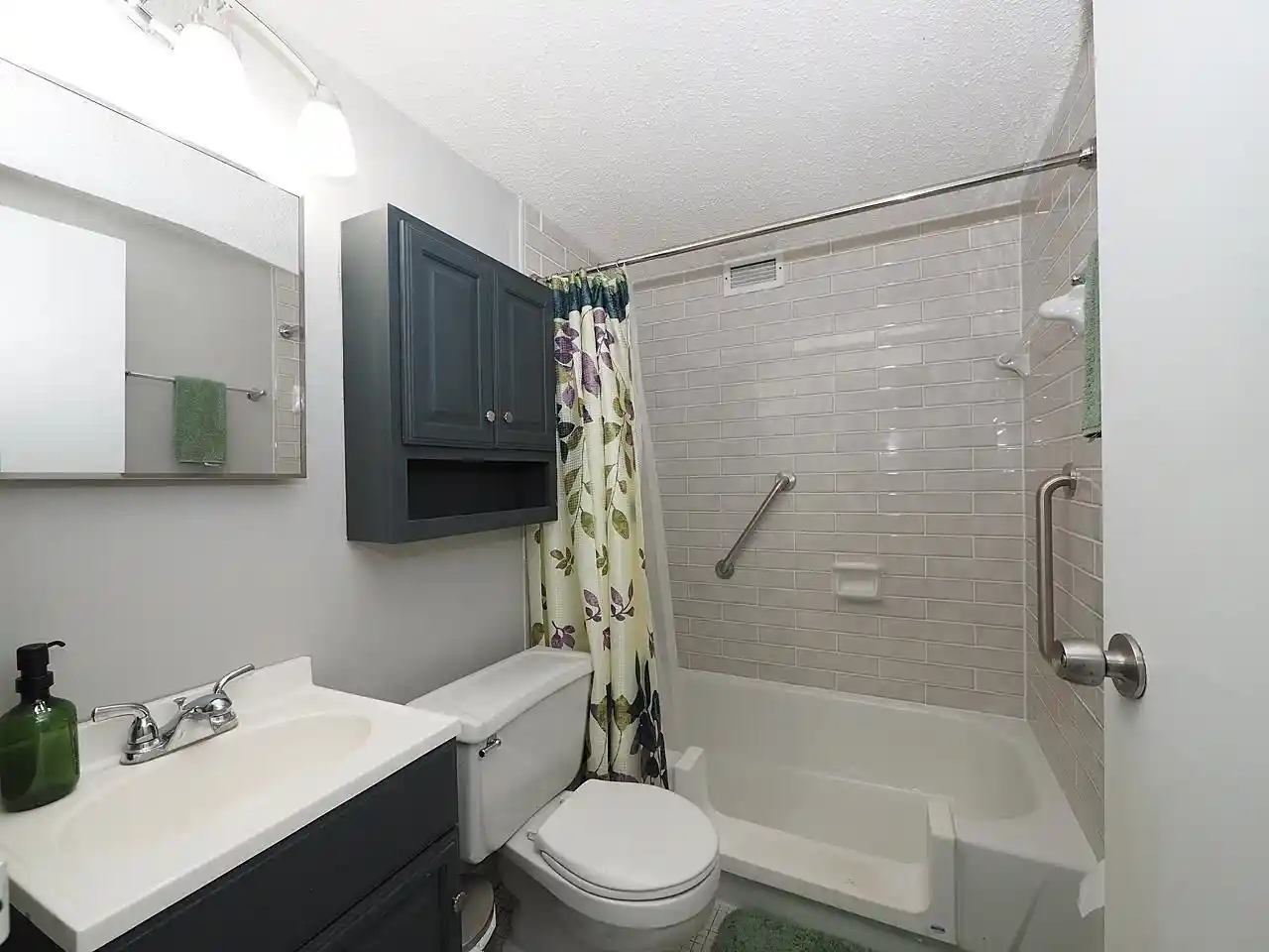 Photo 4 of Condo for sale at 232 S Highland St #505, Memphis, TN 38111 | MLS# 10232036 | Listing updated on 2026-10-08