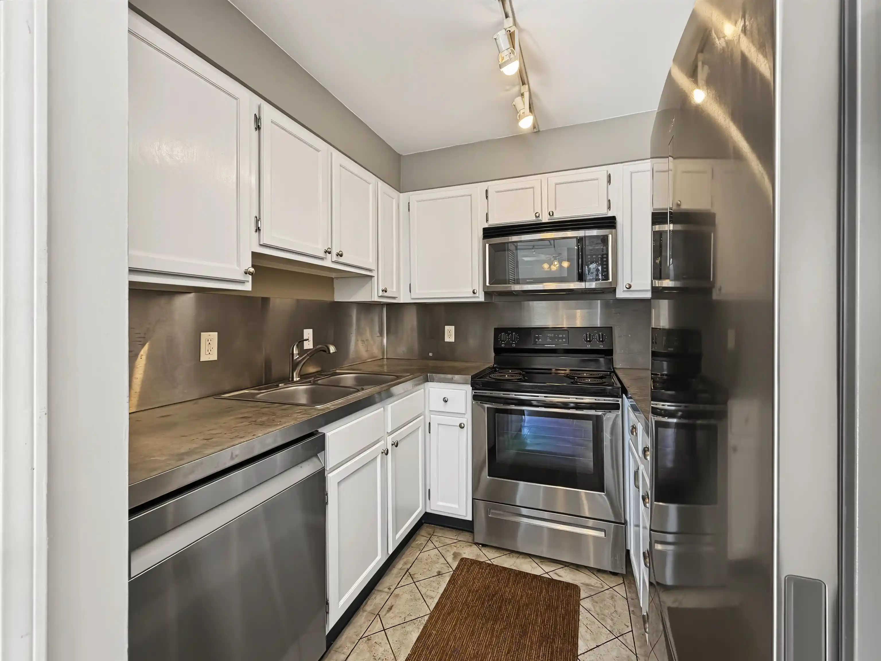 Photo 1 of Condo for sale at 109 N Main St #802, Memphis, TN 38103 | MLS# 10232074 | Listing updated on 2026-10-13