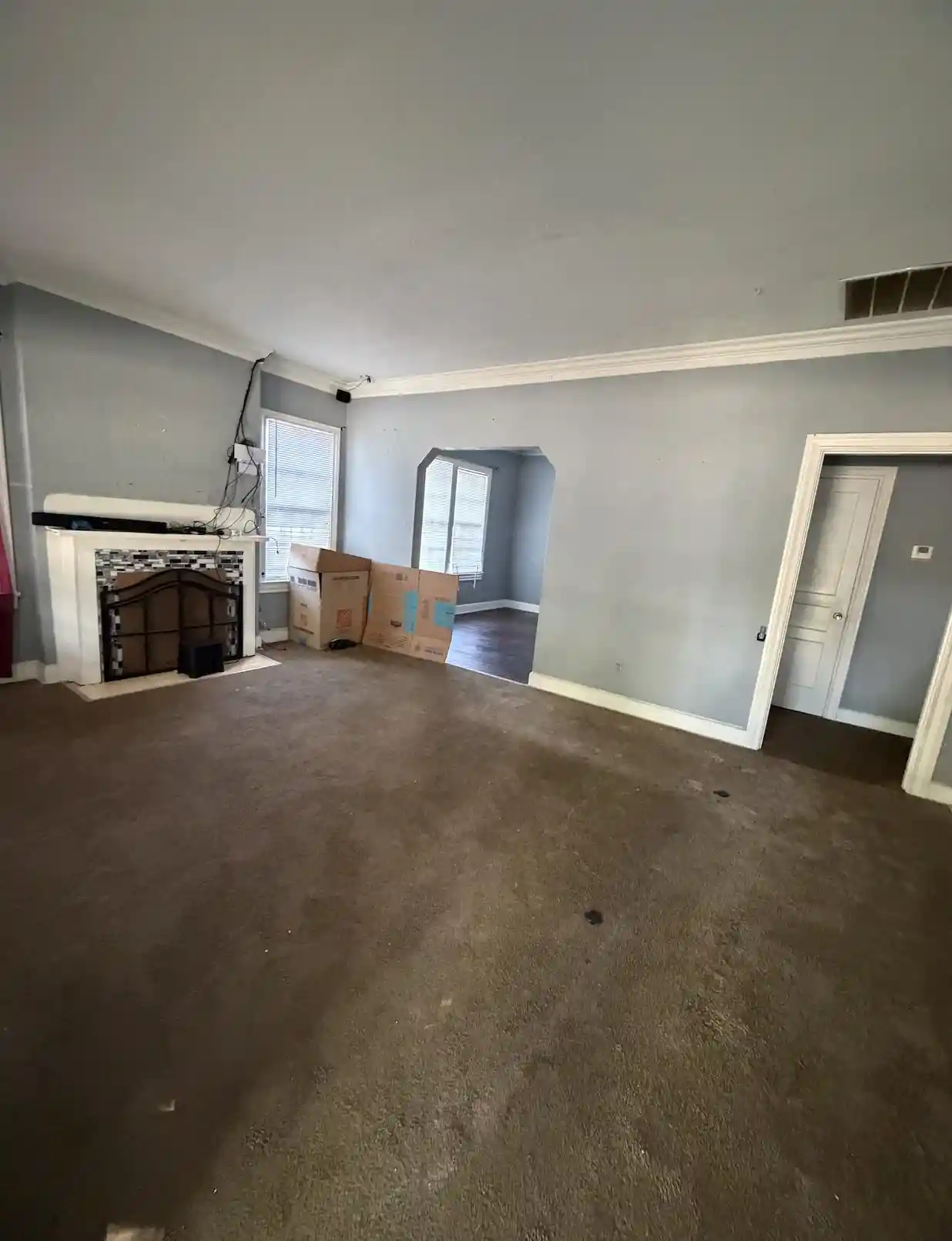 Photo 3 of Single family home for sale at 2274 Jackson Ave, Memphis, TN 38112 | MLS# 10232083 | Listing updated on 2026-10-09