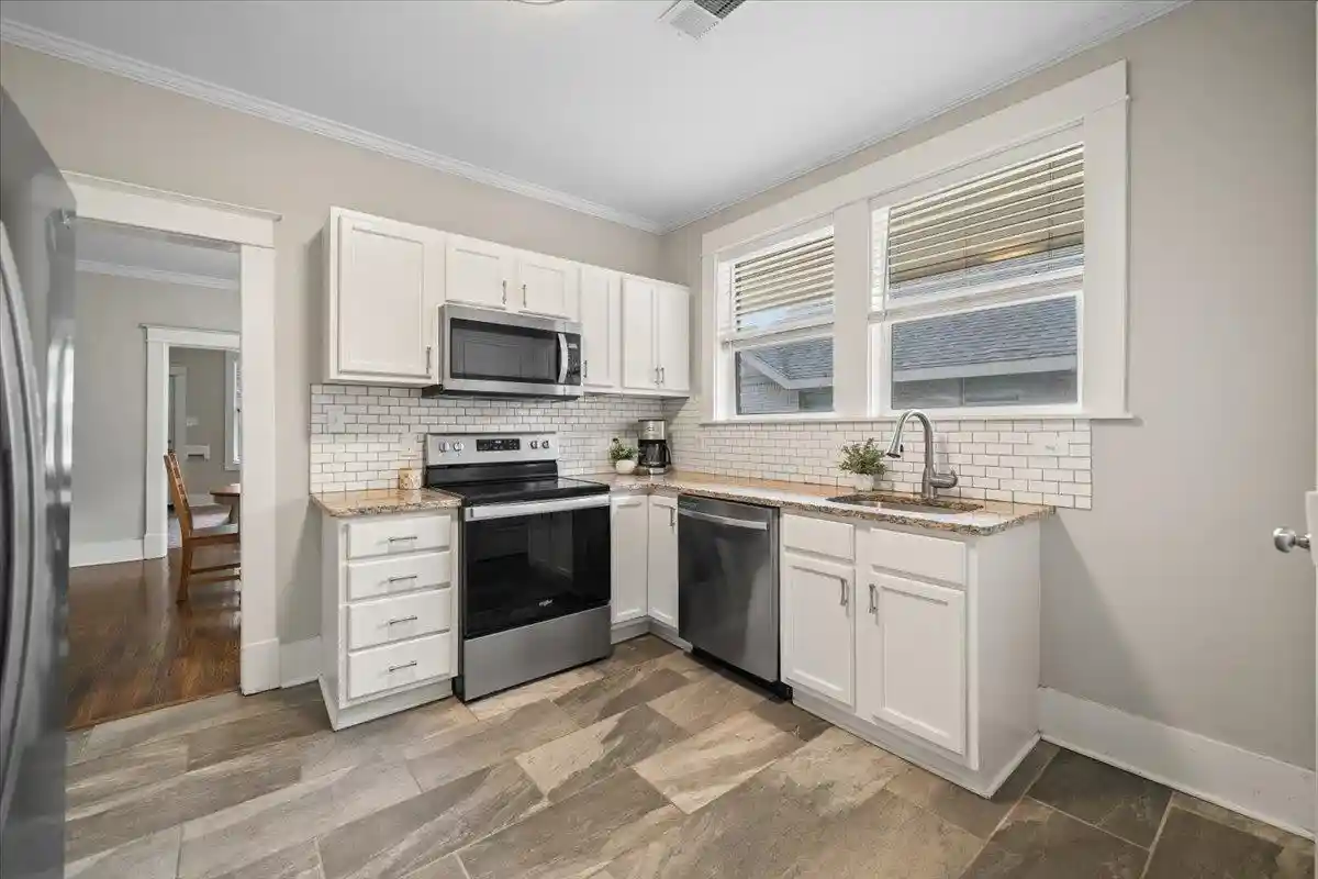 Photo 2 of Single family home for sale at 899 N Watkins St, Memphis, TN 38107 | MLS# 10232098 | Listing updated on 2026-10-09