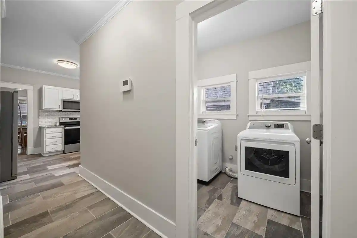 Photo 4 of Single family home for sale at 899 N Watkins St, Memphis, TN 38107 | MLS# 10232098 | Listing updated on 2026-10-09