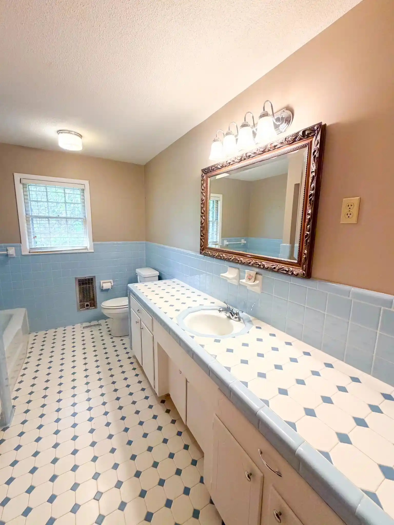 Photo 4 of Single family home for sale at 14960 Mt Hester Rd, Cherokee, AL 35616 | MLS# 10232103 | Listing updated on 2026-10-09
