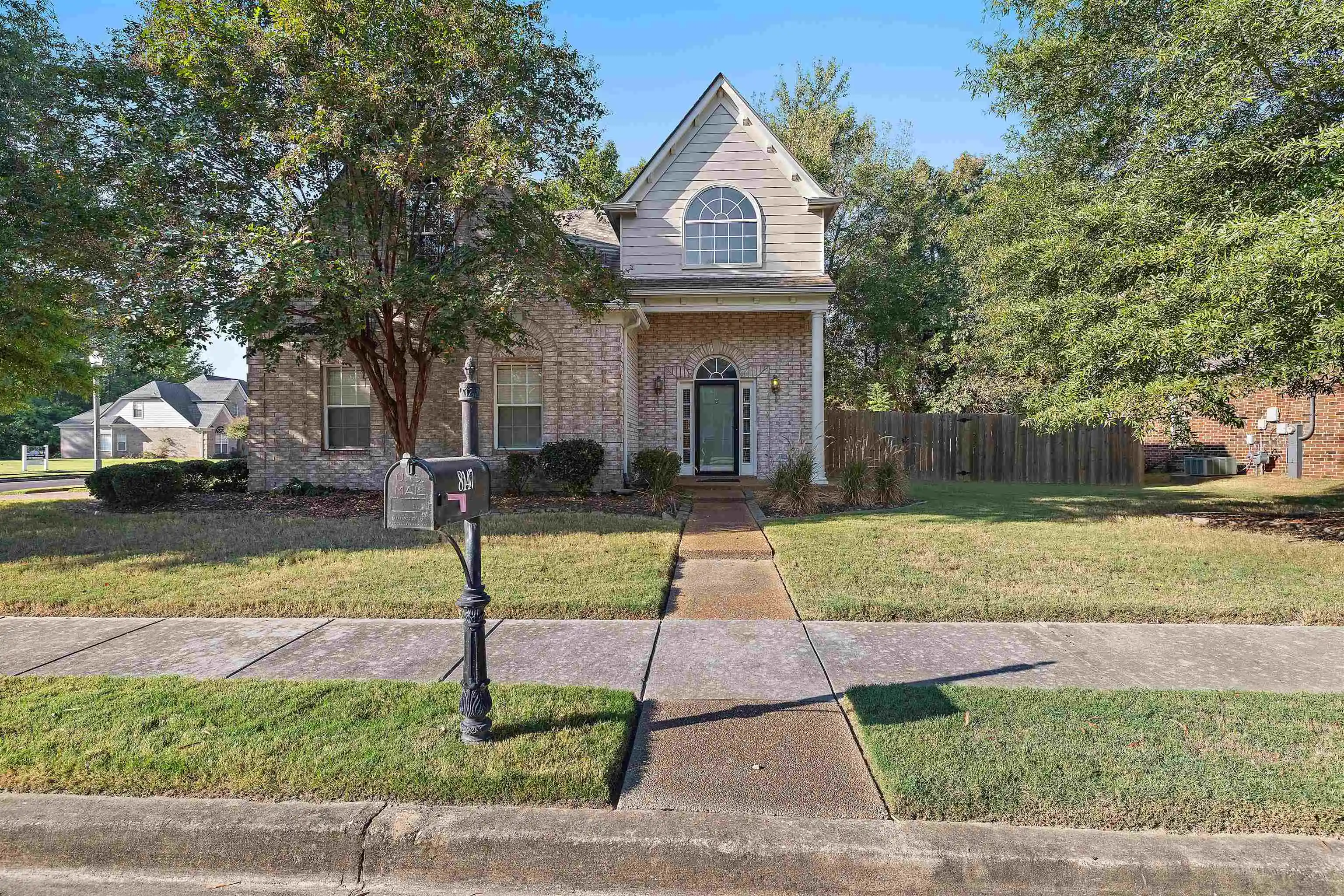 Photo 1 of Single family home for sale at 8147 Fleets Run Dr, Cordova, TN 38018 | MLS# 10232104 | Listing updated on 2026-10-24