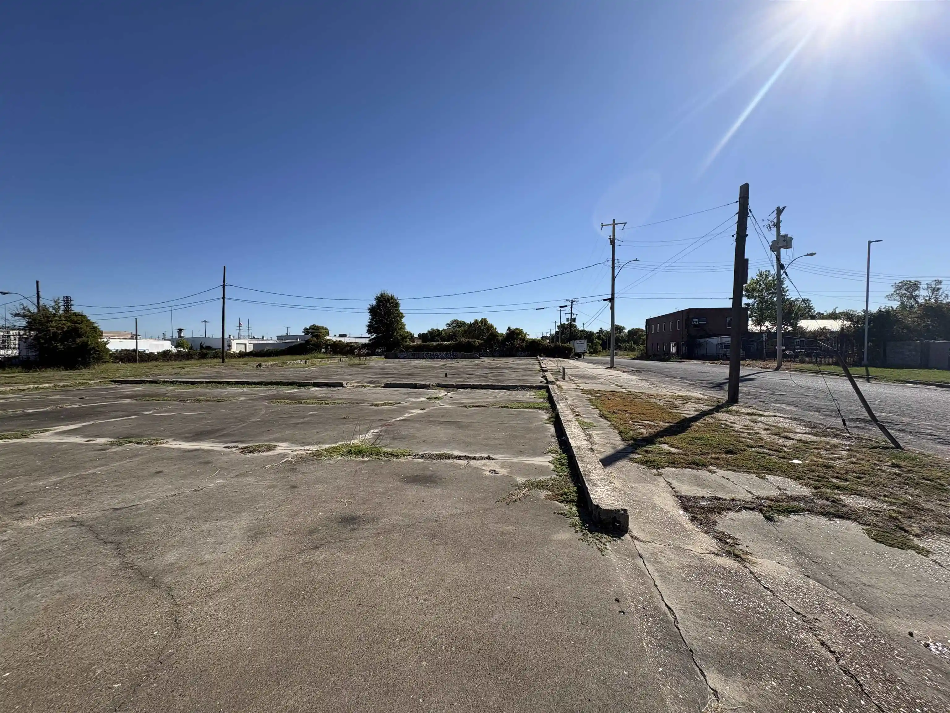 Photo 2 of Land for sale at 618 Bb King Blvd, Memphis, TN 38126 | MLS# 10232124 | Listing updated on 2026-10-09