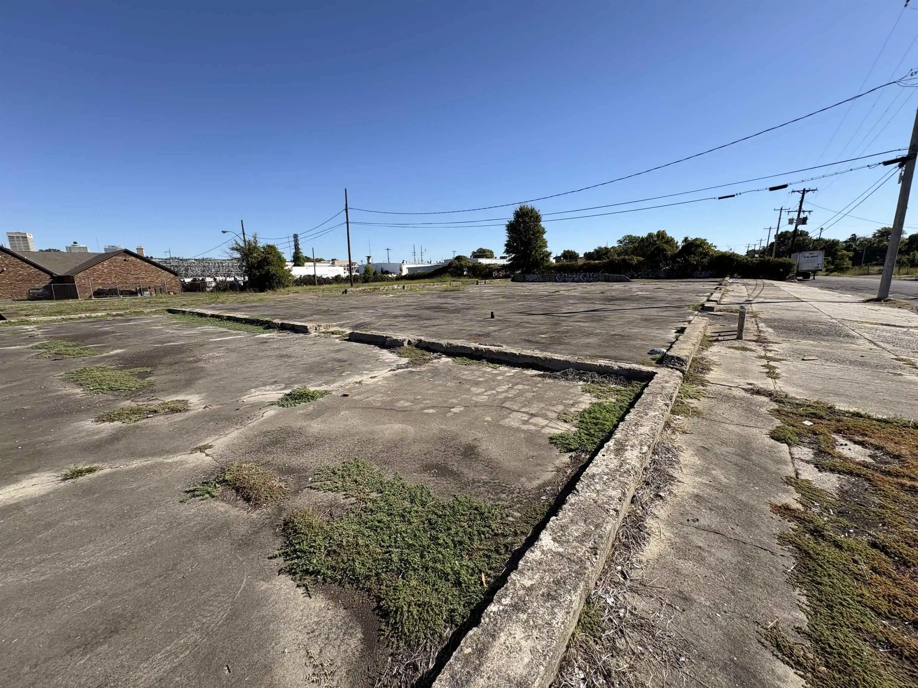 Photo 4 of Land for sale at 618 Bb King Blvd, Memphis, TN 38126 | MLS# 10232124 | Listing updated on 2026-10-09