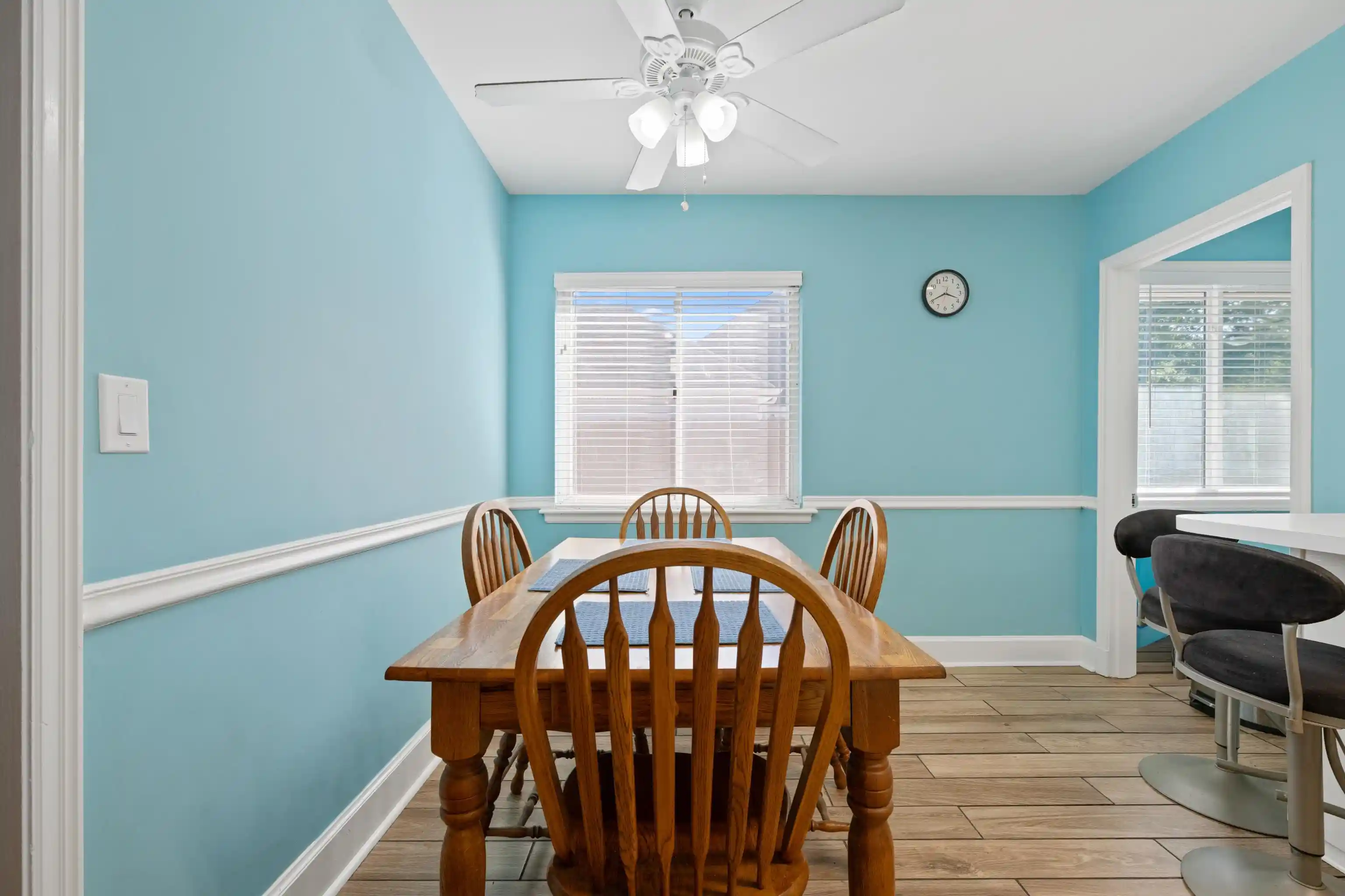 Photo 3 of Single family home for sale at 43 N Highland St, Memphis, TN 38111 | MLS# 10232134 | Listing updated on 2026-10-09