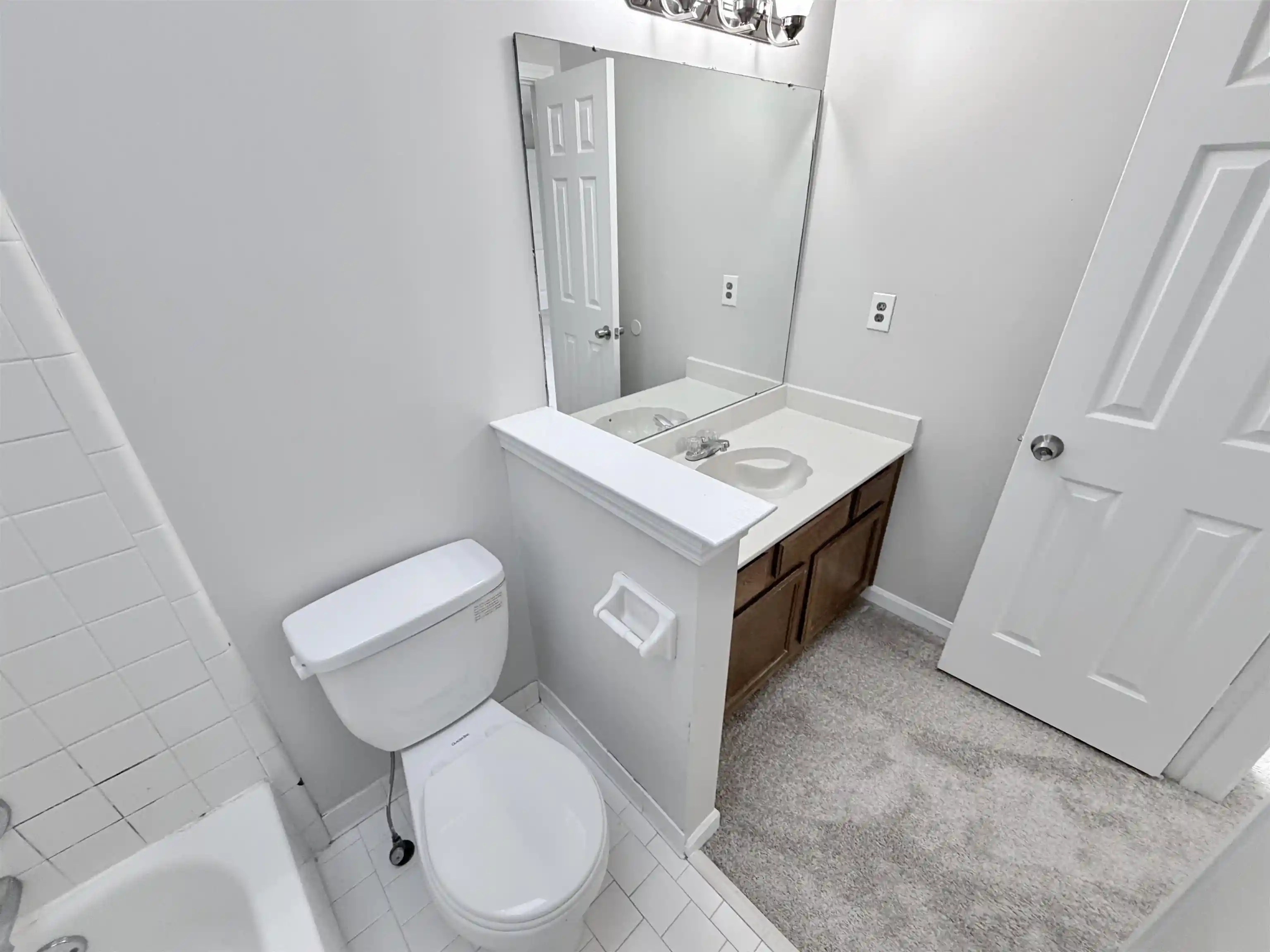 Photo 2 of Townhouse for sale at 6797 Ross Ridge Dr, Memphis, TN 38141 | MLS# 10232135 | Listing updated on 2026-10-09