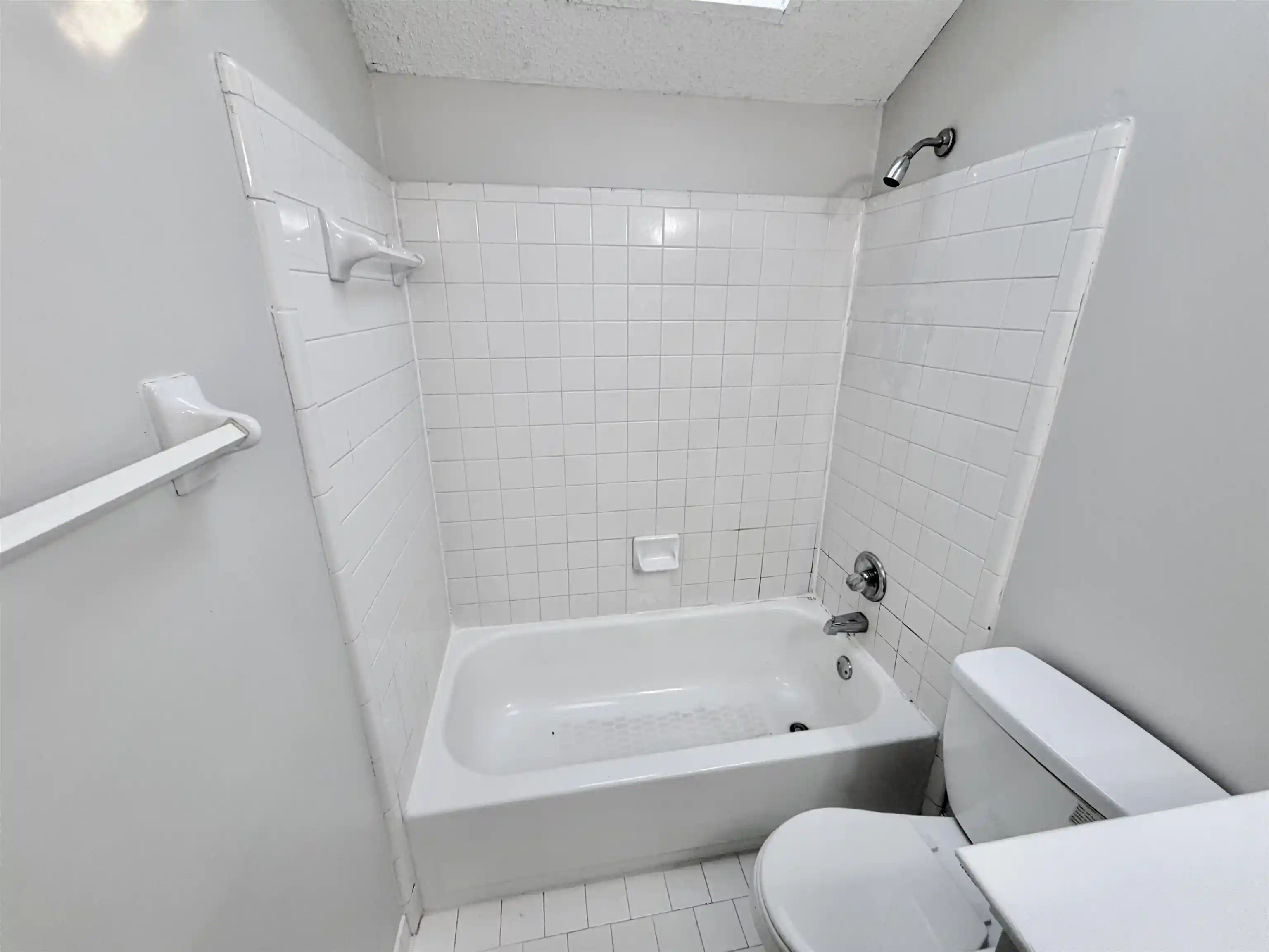 Photo 3 of Townhouse for sale at 6797 Ross Ridge Dr, Memphis, TN 38141 | MLS# 10232135 | Listing updated on 2026-10-09