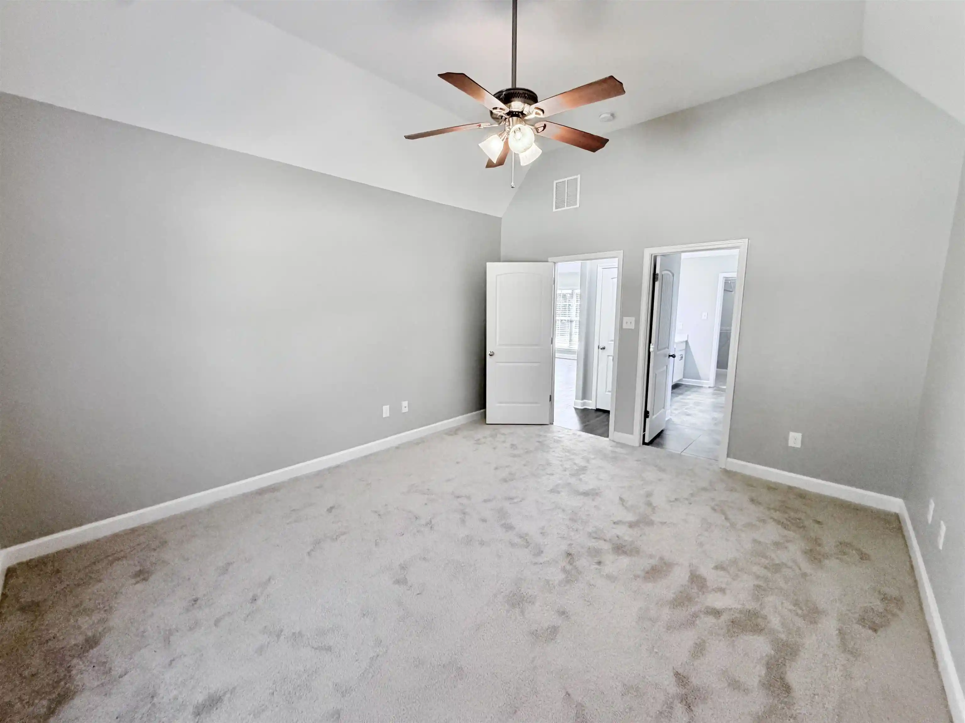 Photo 2 of Single family home for sale at 650 Murrell St, Oakland, TN 38060 | MLS# 10232139 | Listing updated on 2026-10-09