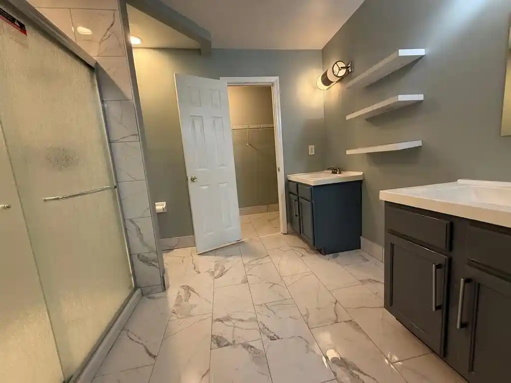 Photo 3 of Single family home for sale at 1173 E Island Pl, Memphis, TN 38103 | MLS# 10232199 | Listing updated on 2026-10-20