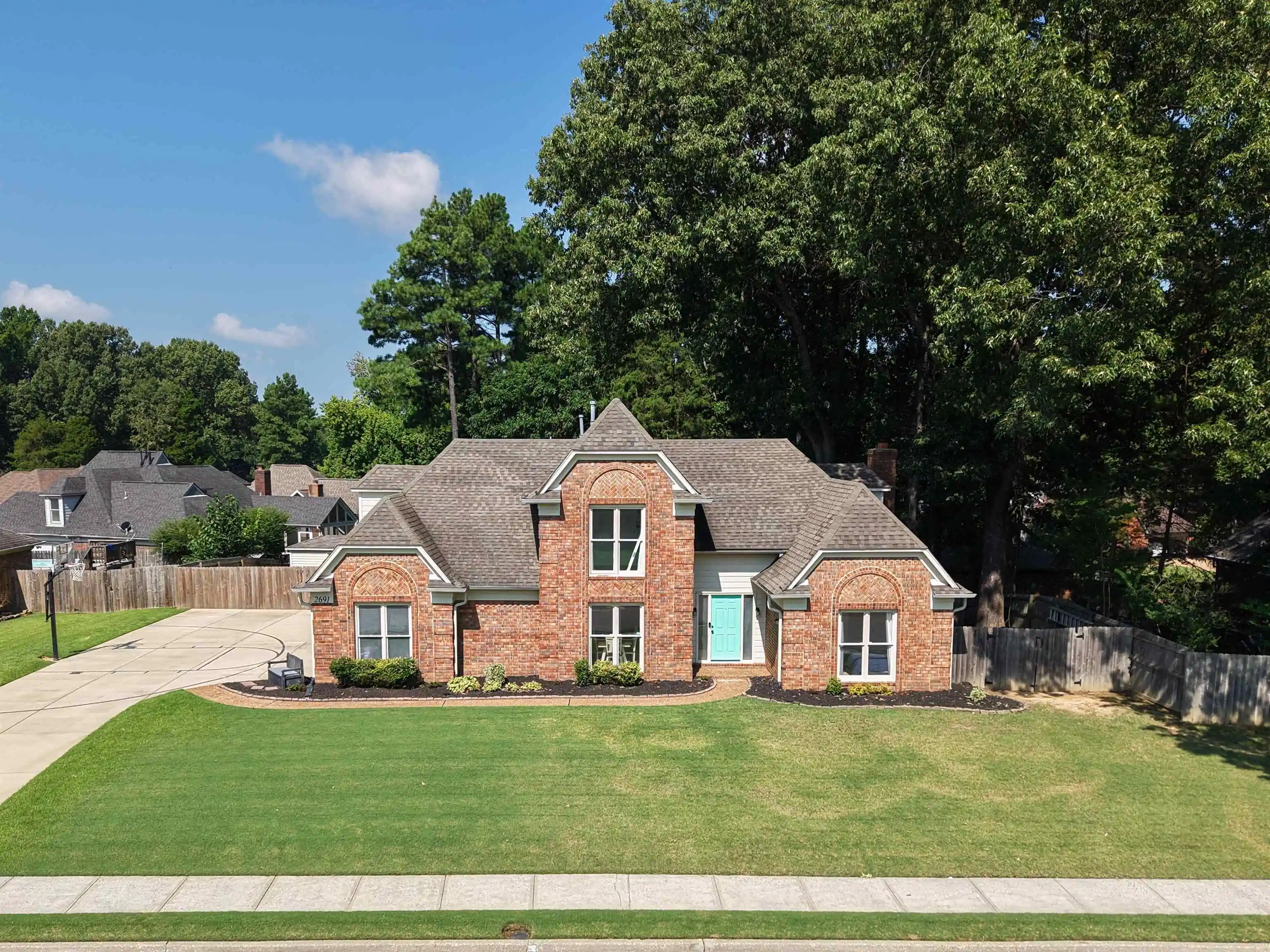 Photo 1 of Sale Pending at 2691 Davies Plantation Rd, Cordova, TN 38016 | MLS# 10232201 | Listing updated on 2026-10-22