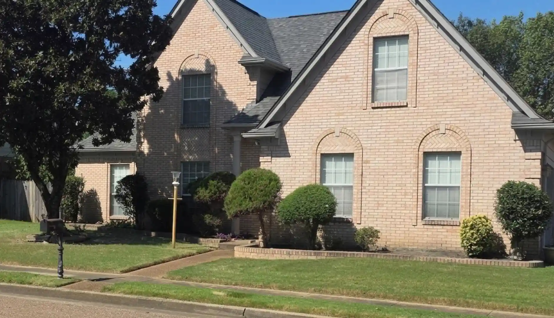Photo 1 of Single family home for sale at 5505 Millers Glen Ln, Memphis, TN 38125 | MLS# 10232282 | Listing updated on 2026-10-29
