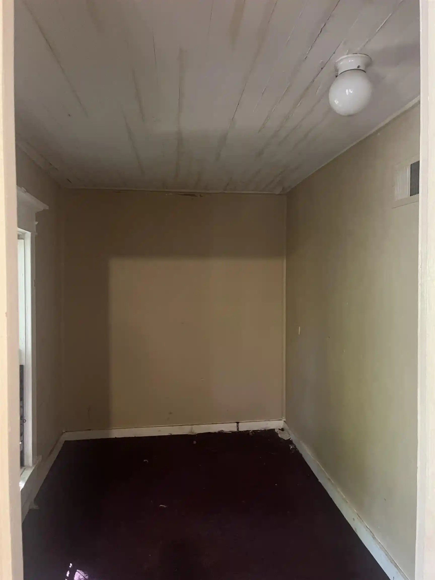 Photo 4 of Townhouse for sale at 2047 Waverly Ave, Memphis, TN 38114 | MLS# 10232342 | Listing updated on 2026-10-27