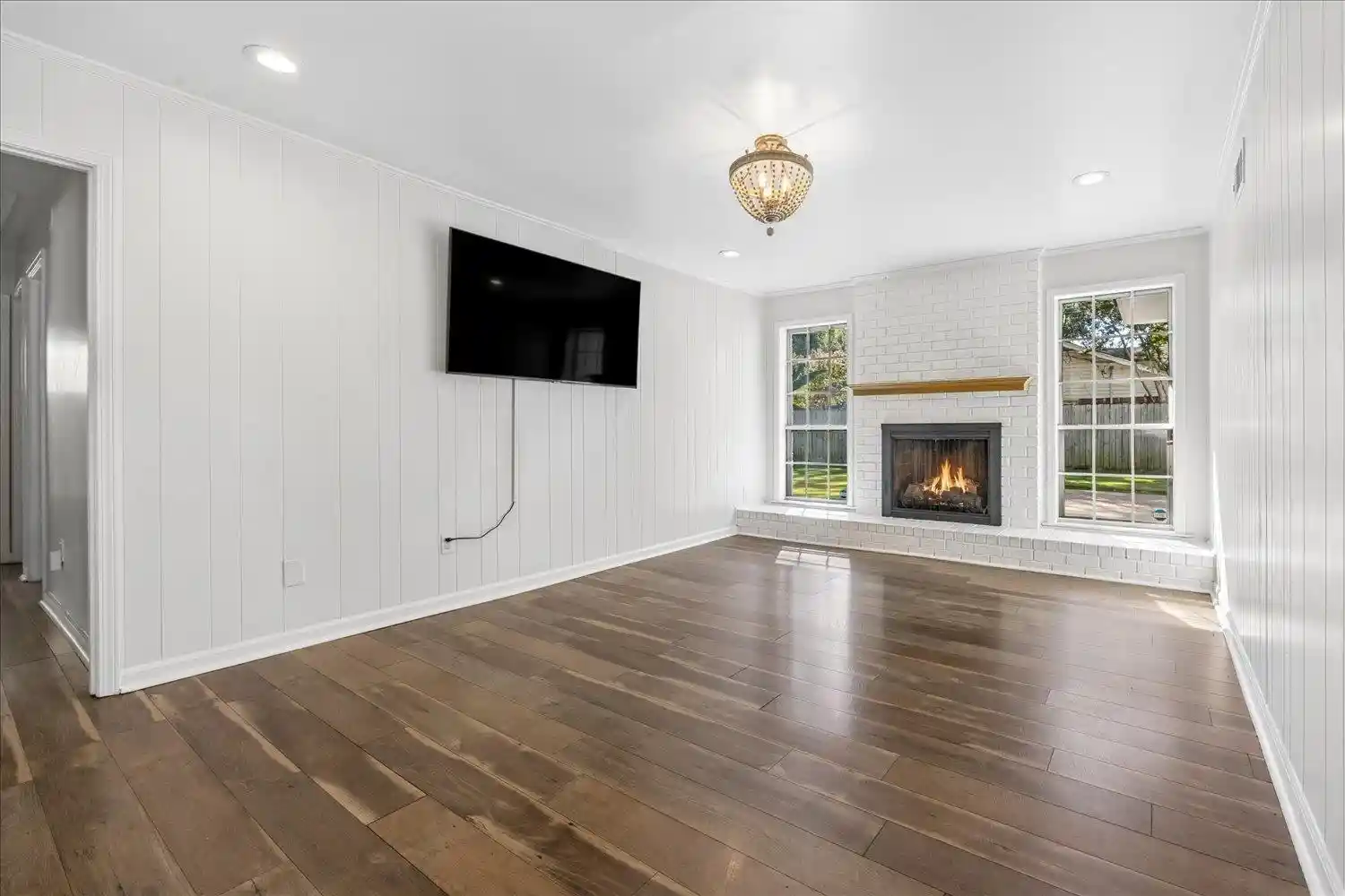 Photo 1 of Sale Pending at 5179 Helene Rd, Memphis, TN 38117 | MLS# 10232351 | Listing updated on 2026-10-20