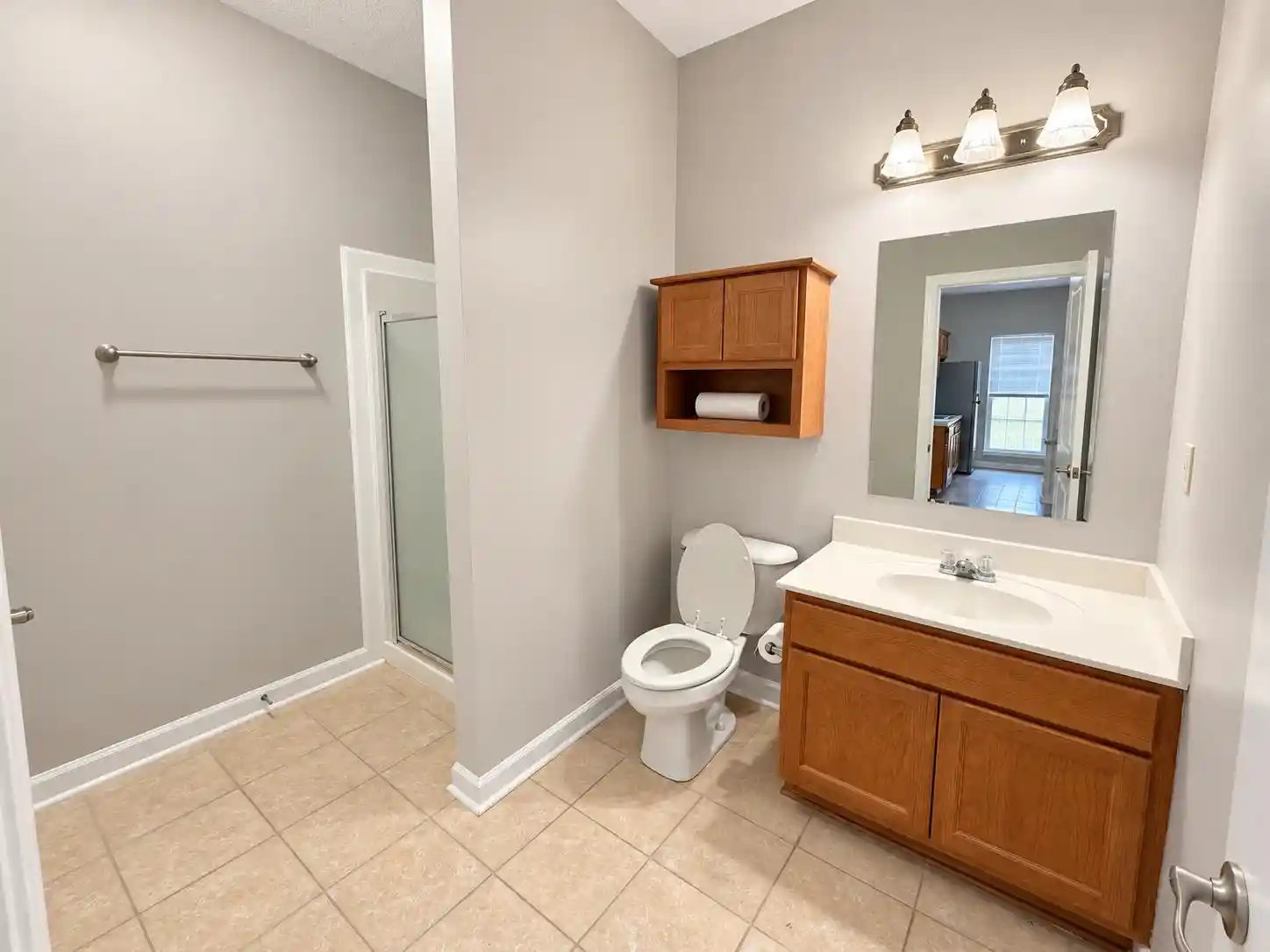 Photo 2 of Single family home for sale at 637 Greenlaw Pl, Memphis, TN 38107 | MLS# 10232357 | Listing updated on 2026-10-14