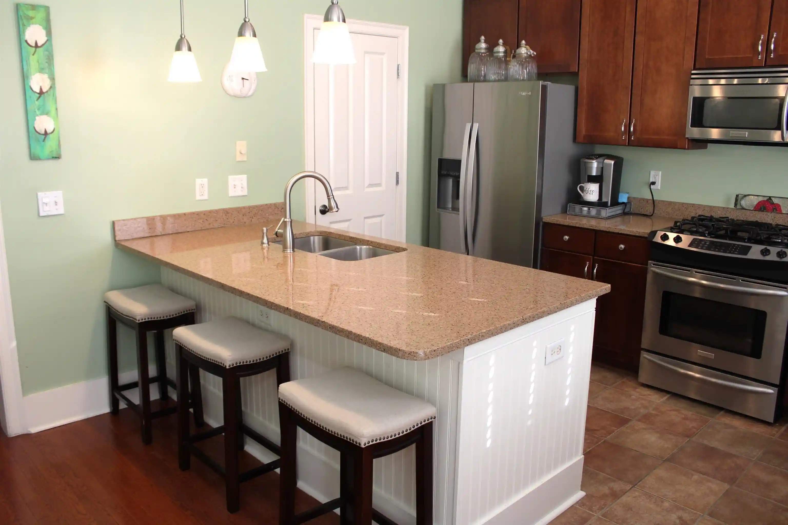 Listing Photo 4 - Condo for sale in building located at 603 Denmark Dr, Memphis, TN 38103 - Unit #202