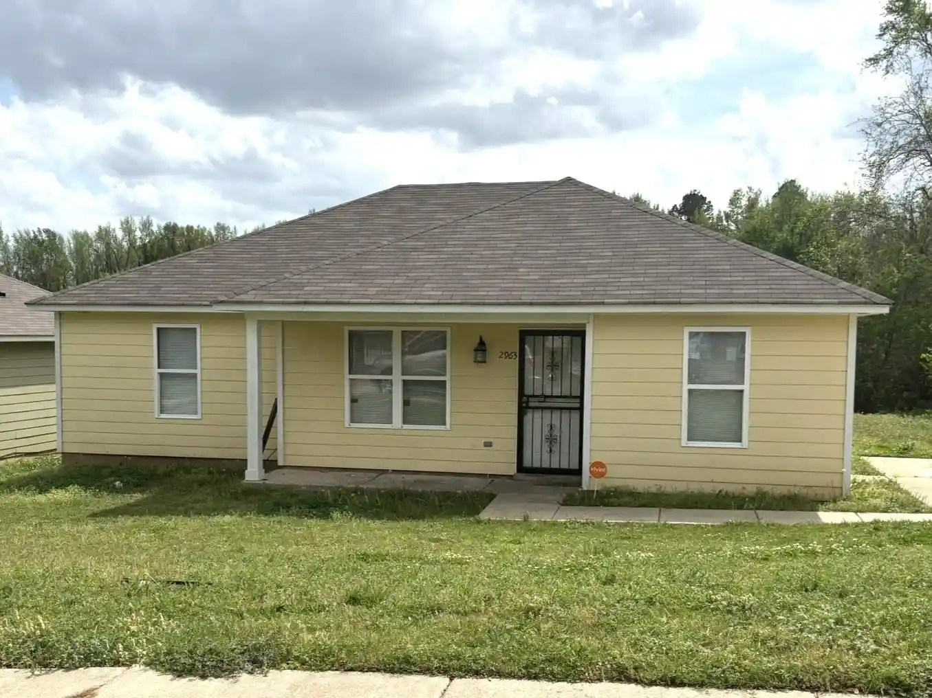 Photo 1 of Single family home for sale at 2963 Lake Park Rd, Memphis, TN 38127 | MLS# 10232419 | Listing updated on 2026-10-14