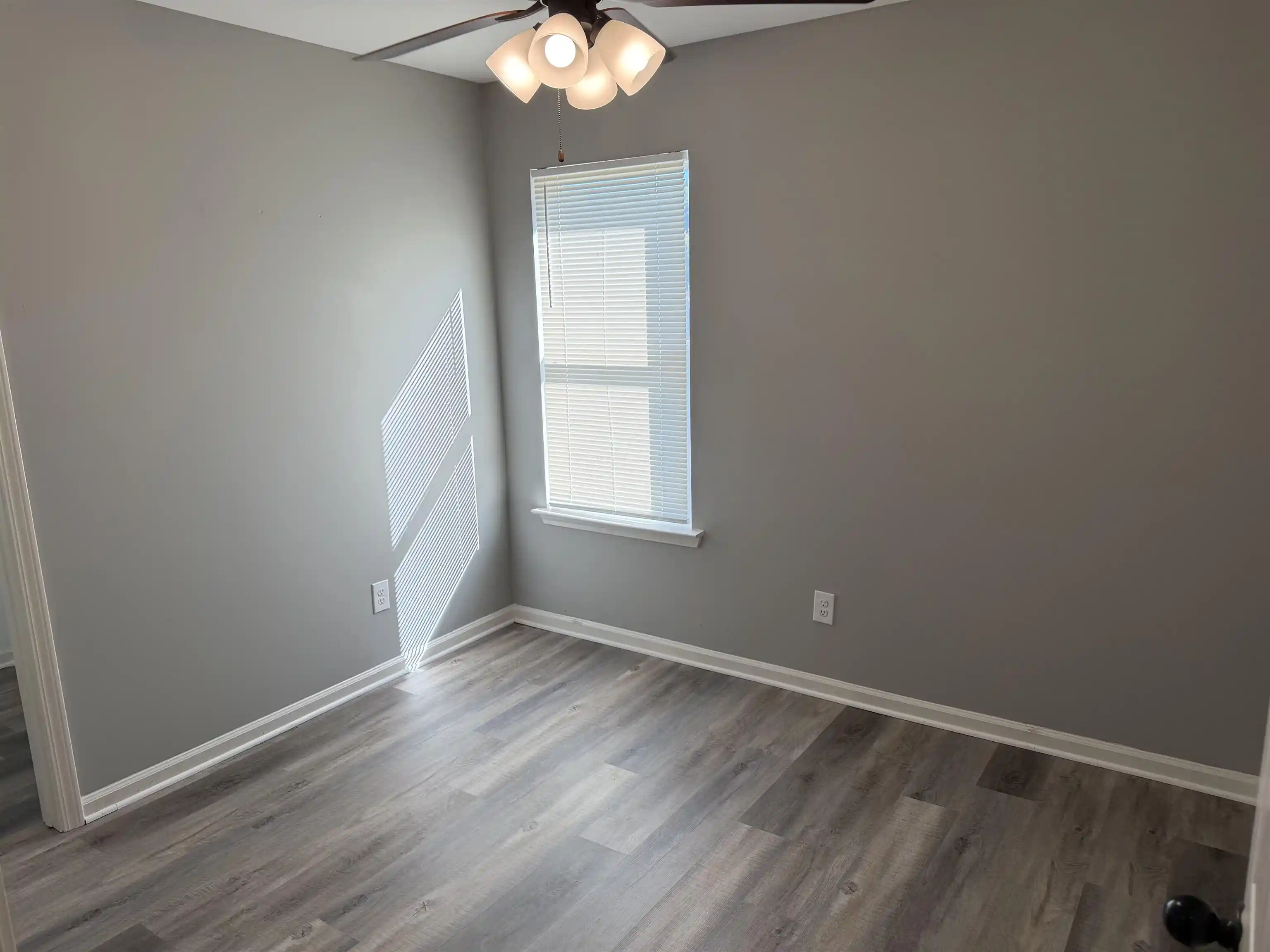 Photo 4 of Single family home for sale at 2963 Lake Park Rd, Memphis, TN 38127 | MLS# 10232419 | Listing updated on 2026-10-14