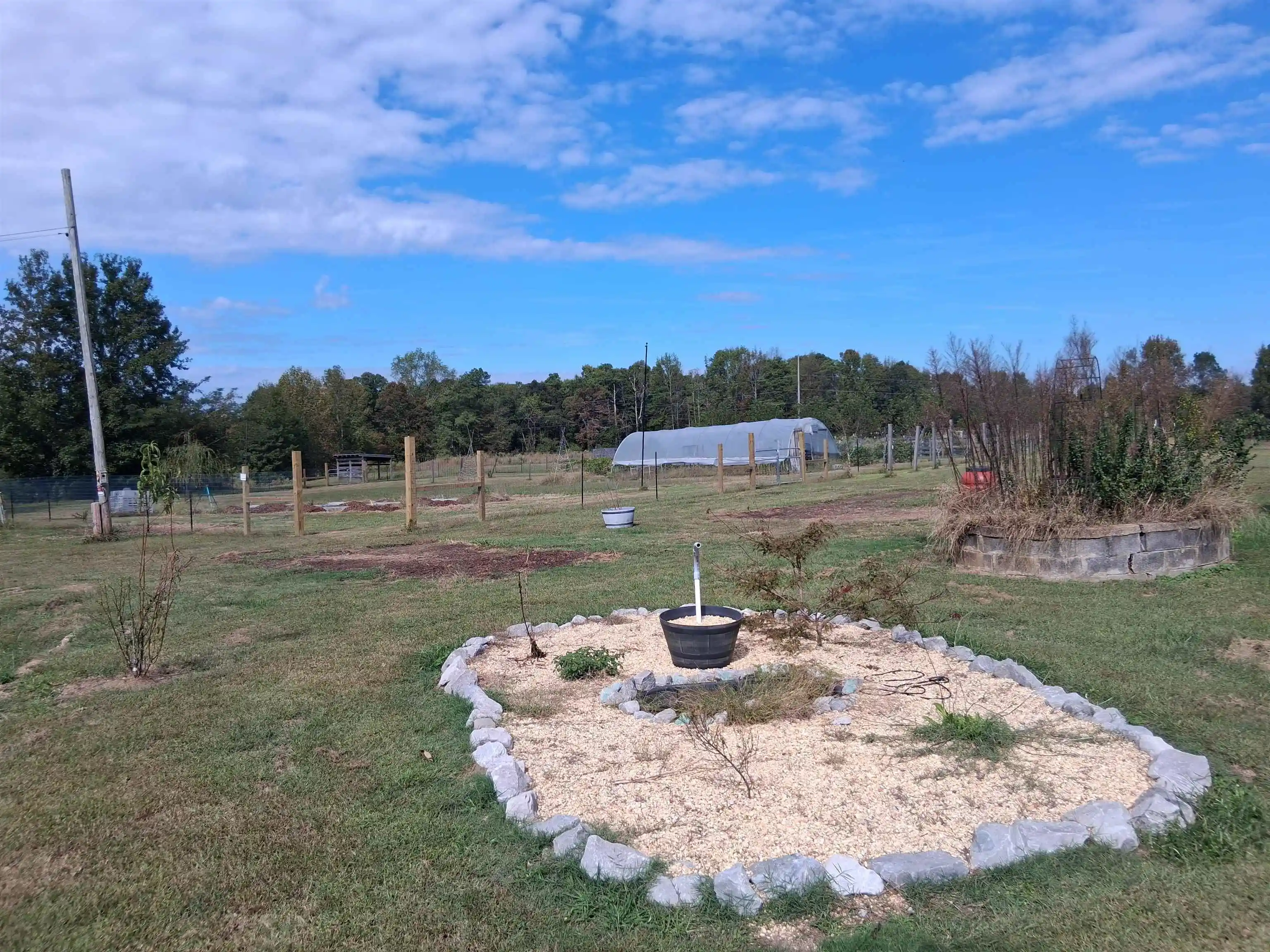 Photo 3 of Single family home for sale at 681 Cuba Ridge Rd, Phil Campbell, AL 35581 | MLS# 10232444 | Listing updated on 2026-10-27