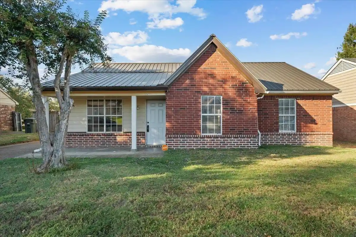 Photo 1 of Sale Pending at 5870 Hickory Shadow Ln, Memphis, TN 38141 | MLS# 10232446 | Listing updated on 2026-10-19