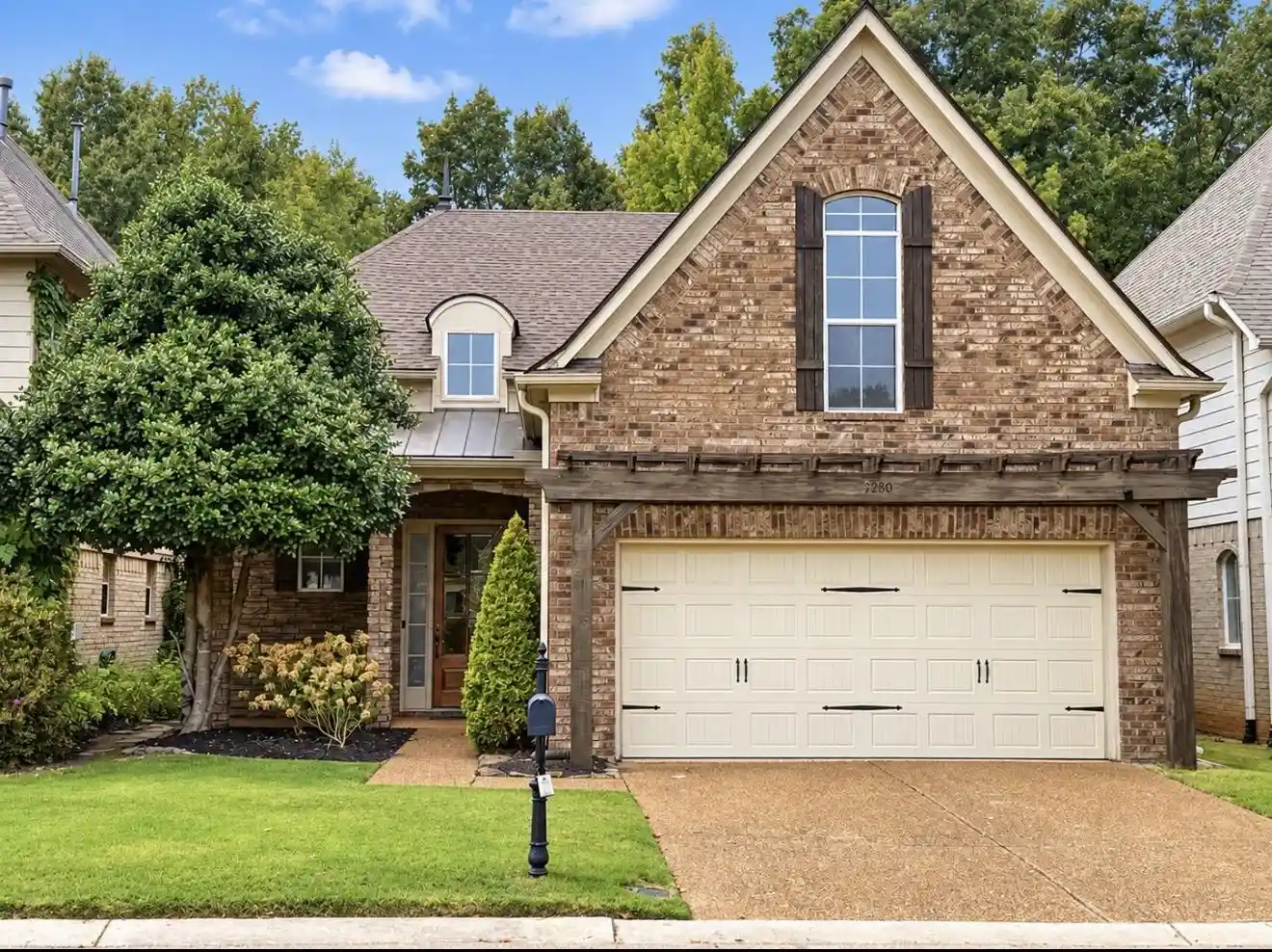 Photo 1 of Single family home for sale at 9960 Oban Dr, Cordova, TN 38016 | MLS# 10232448 | Listing updated on 2026-10-20
