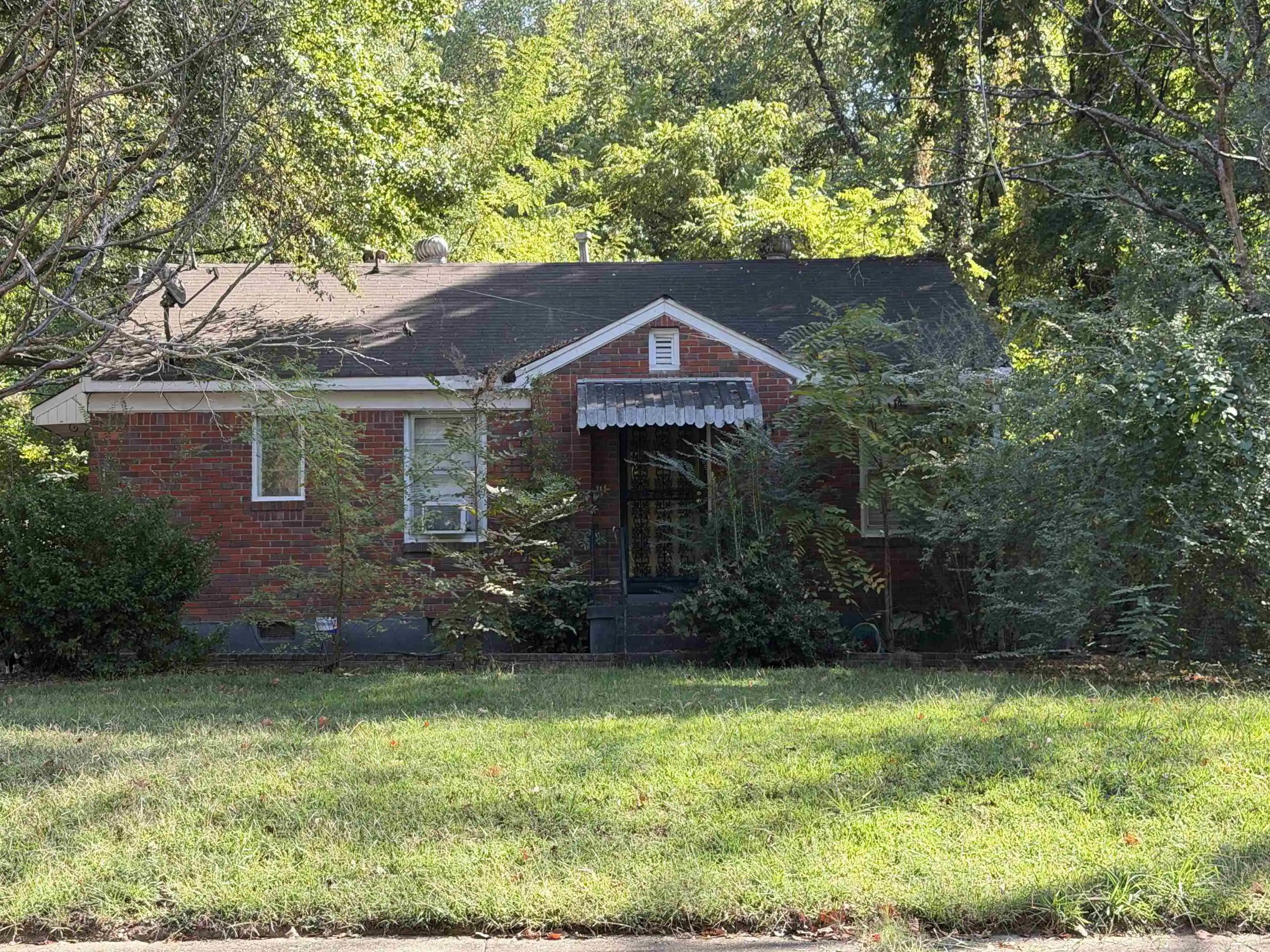 Photo 1 of Single family home for sale at 3166 Ridgecrest St, Memphis, TN 38127 | MLS# 10232506 | Listing updated on 2026-10-15