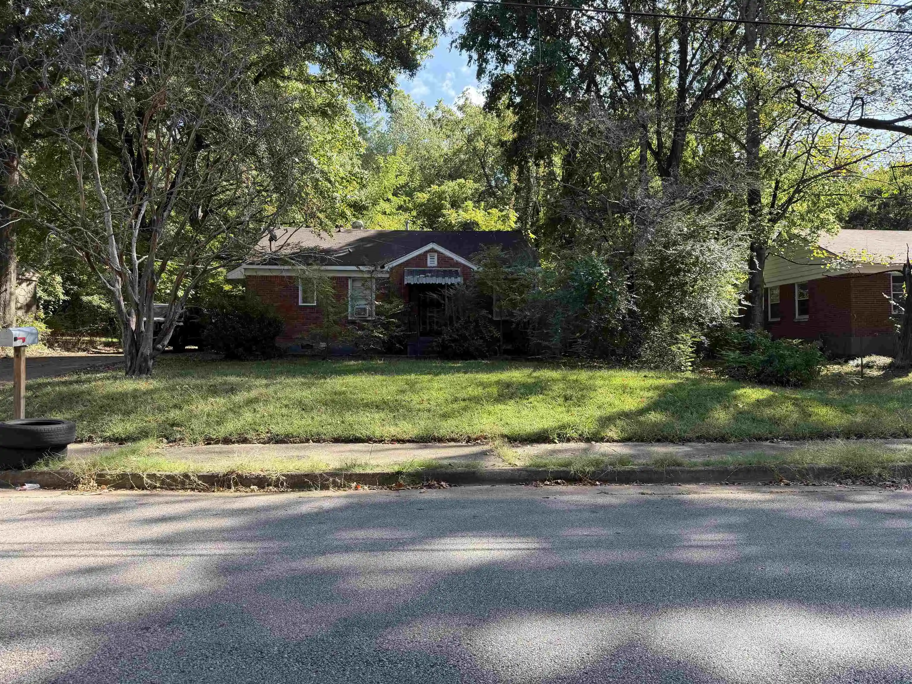 Photo 2 of Single family home for sale at 3166 Ridgecrest St, Memphis, TN 38127 | MLS# 10232506 | Listing updated on 2026-10-15