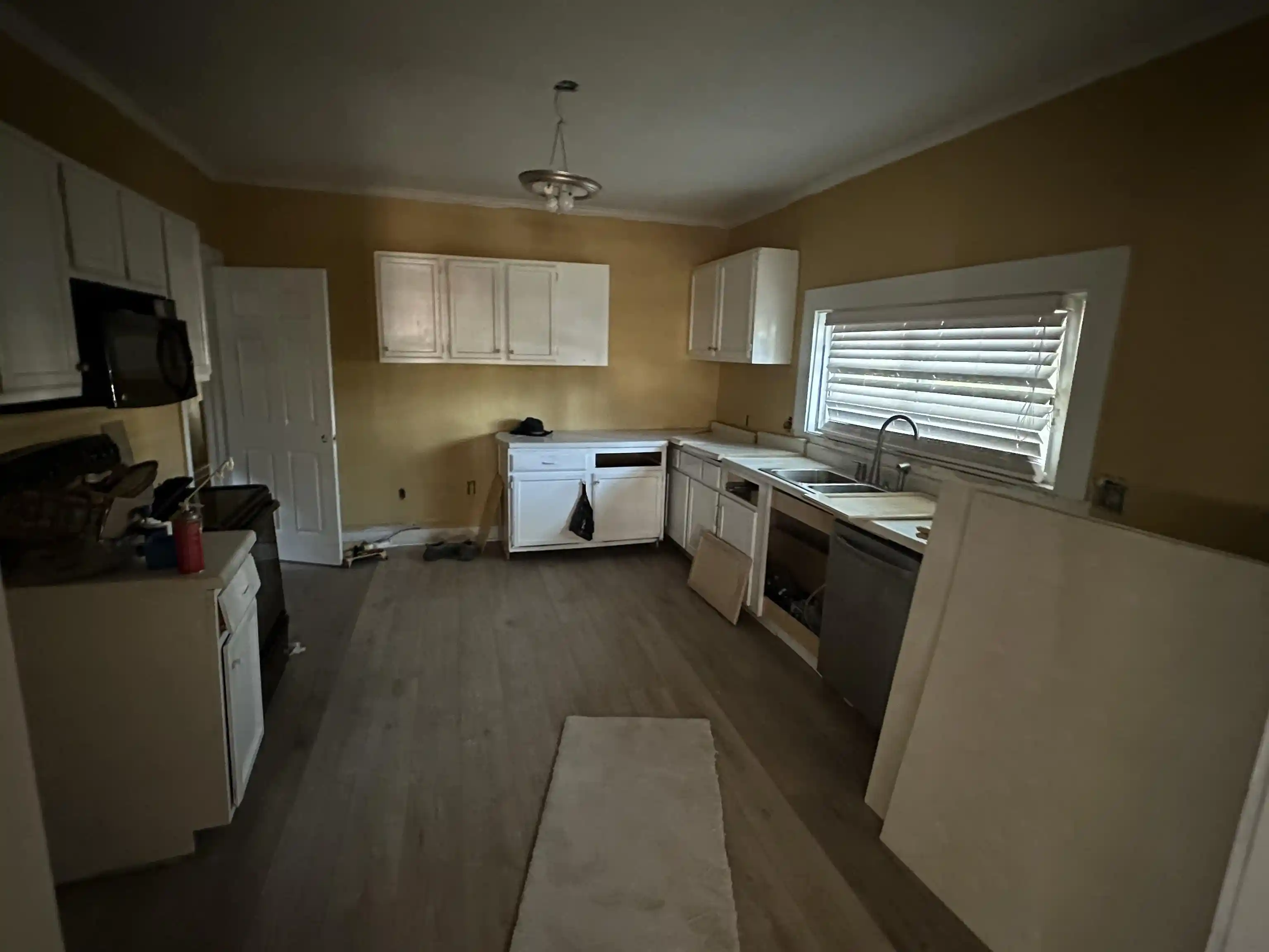 Photo 3 of Single family home for sale at 897 N Highland Ave, Memphis, TN 38122 | MLS# 10232534 | Listing updated on 2026-10-16
