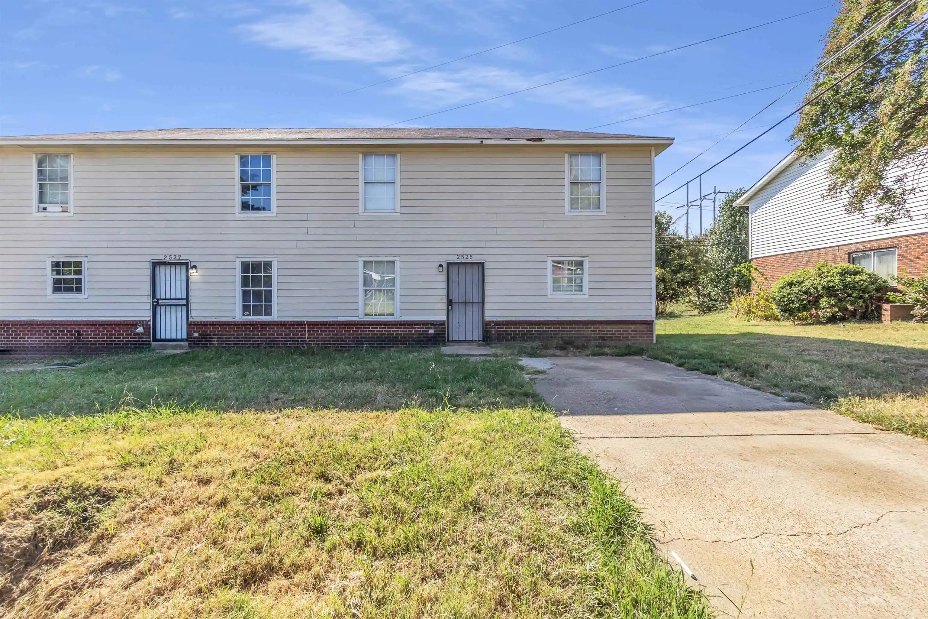 Photo 1 of Multi family home for sale at 2525 Rozelle St, Memphis, TN 38114 | MLS# 10232549 | Listing updated on 2026-10-16