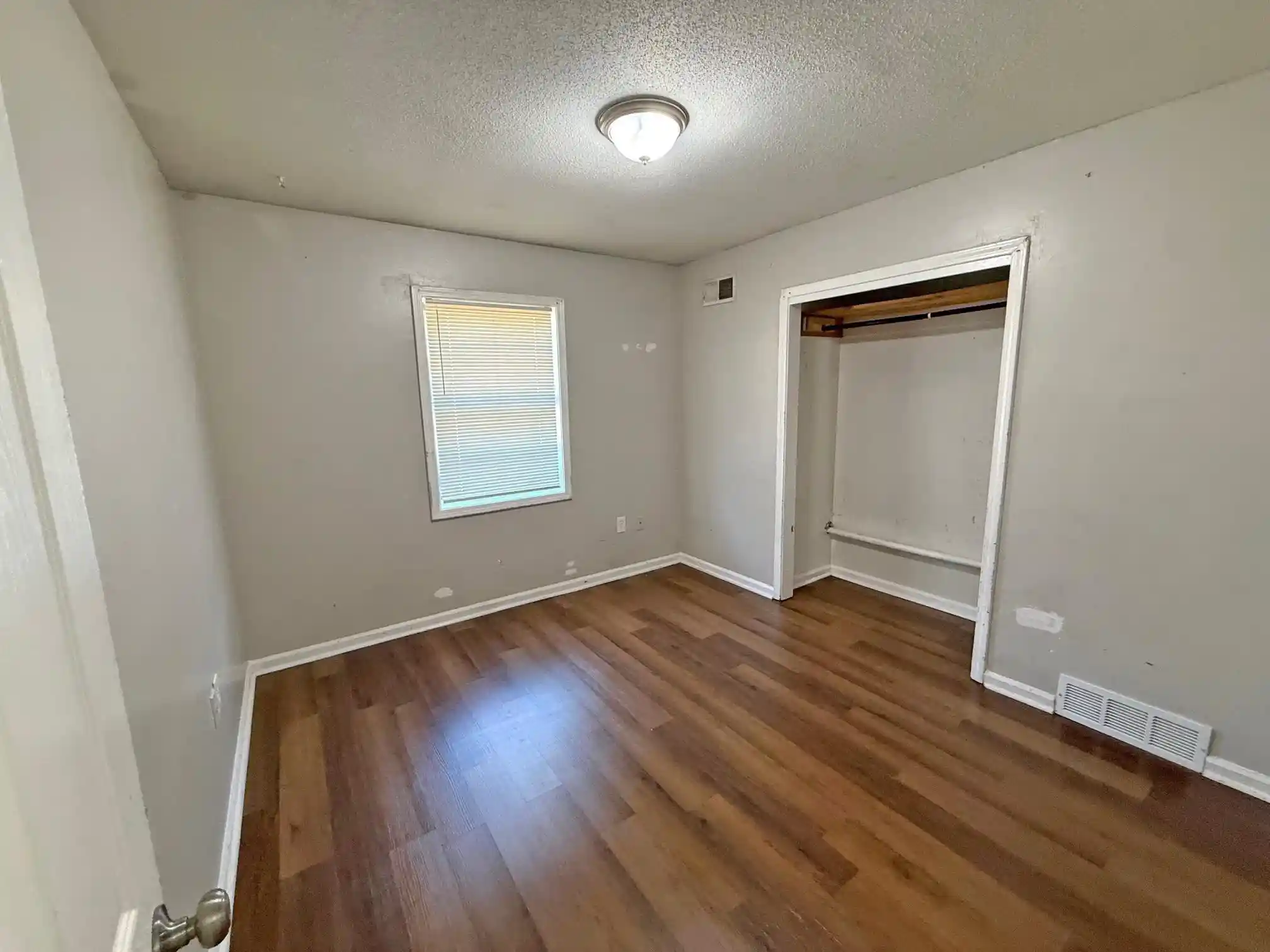 Photo 2 of Single family home for sale at 891 Norfleet Ave, Memphis, TN 38109 | MLS# 10232576 | Listing updated on 2026-10-16