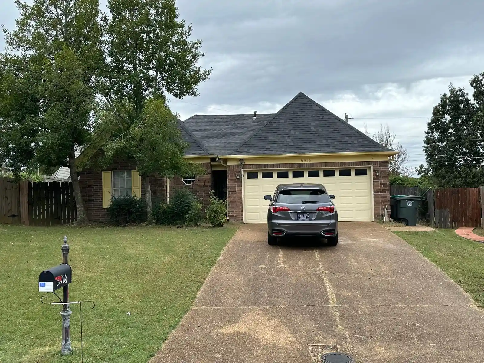 Photo 1 of Single family home for sale at 8915 Lakeside Cv, Cordova, TN 38016 | MLS# 10232606 | Listing updated on 2026-10-23