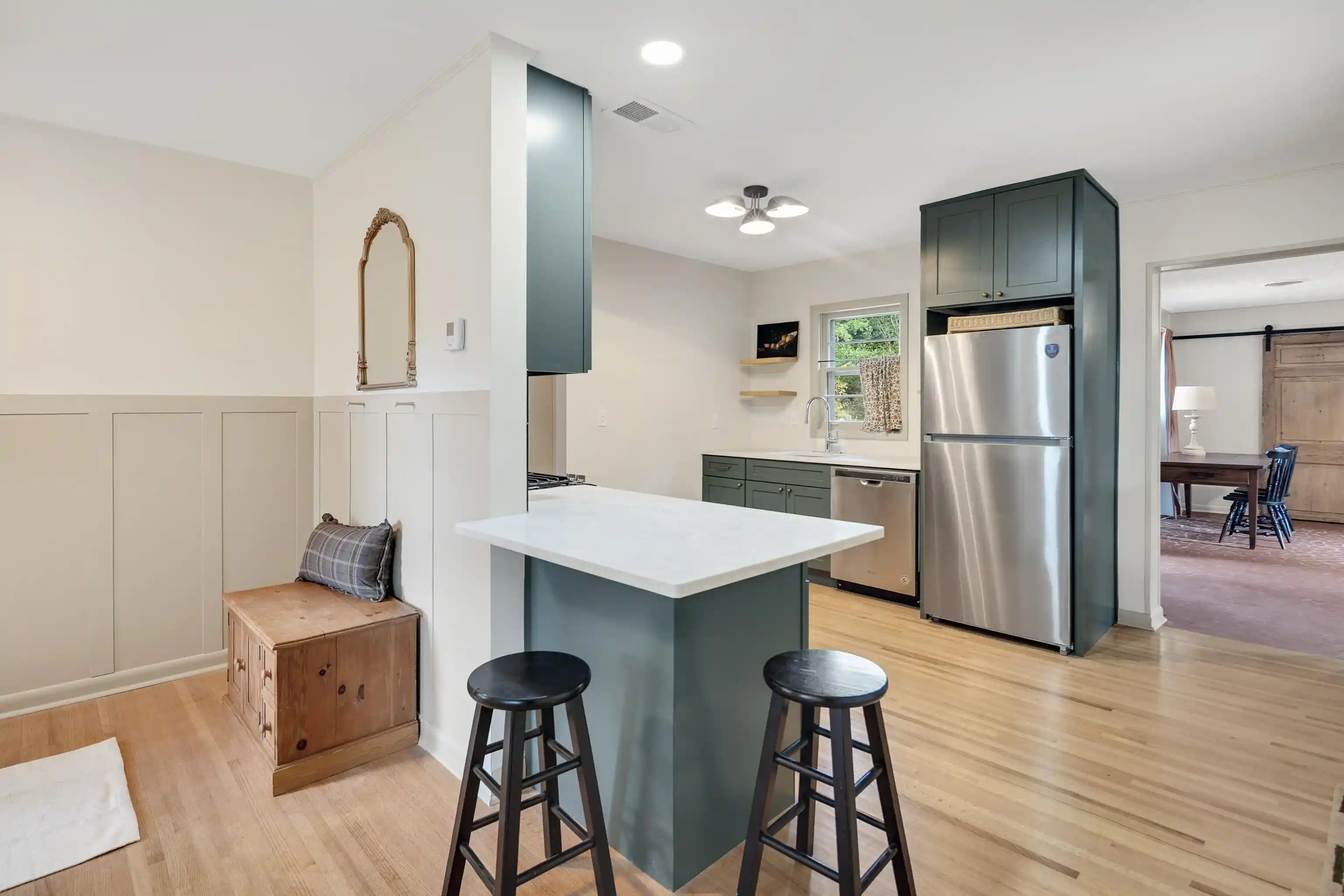 Photo 1 of Single family home for sale at 1384 Woodston Rd, Memphis, TN 38117 | MLS# 10232636 | Listing updated on 2026-10-24