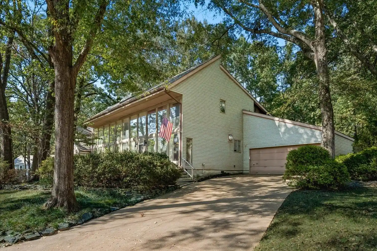 Photo 1 of Sale Pending at 363 Sherburne Cv, Cordova, TN 38018 | MLS# 10232642 | Listing updated on 2026-10-24