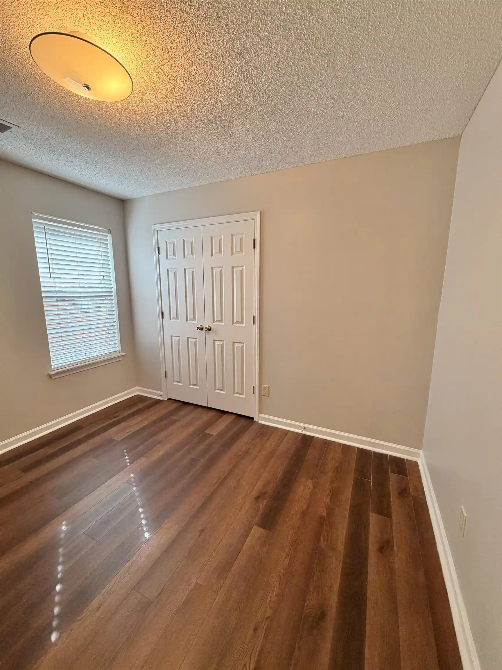 Photo 4 of Sale Pending at 1857 Winship Dr, Cordova, TN 38016 | MLS# 10232643 | Listing updated on 2026-10-21