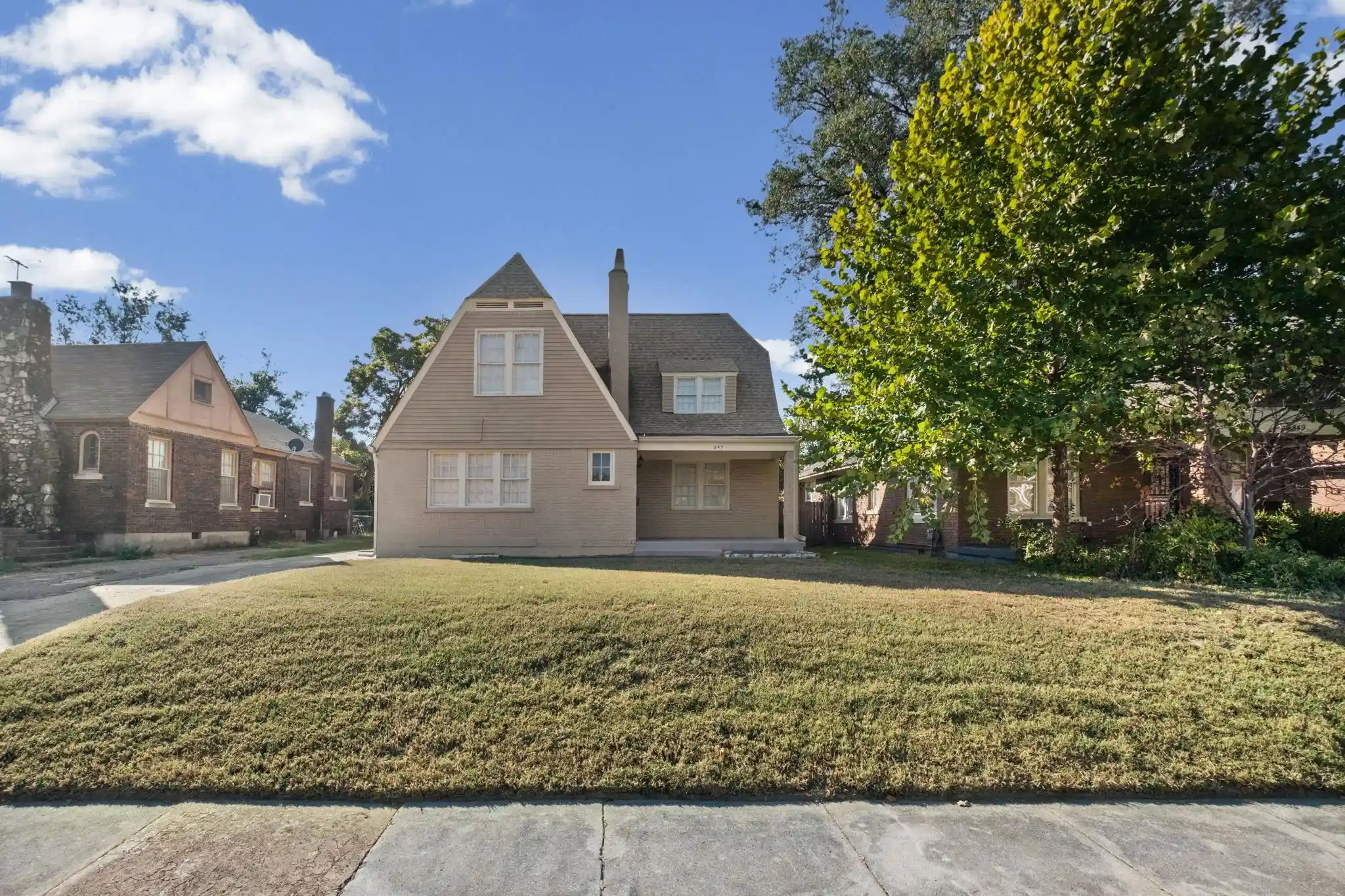 Photo 1 of Single family home for sale at 845 Dickinson St, Memphis, TN 38107 | MLS# 10232663 | Listing updated on 2026-10-27