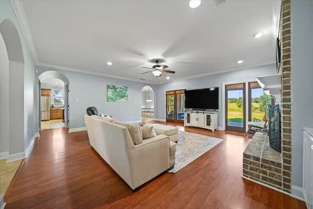 Photo 2 of Single family home for sale at 173 Winter Oaks Dr, Lamar, MS 38642 | MLS# 10232790 | Listing updated on 2026-10-19