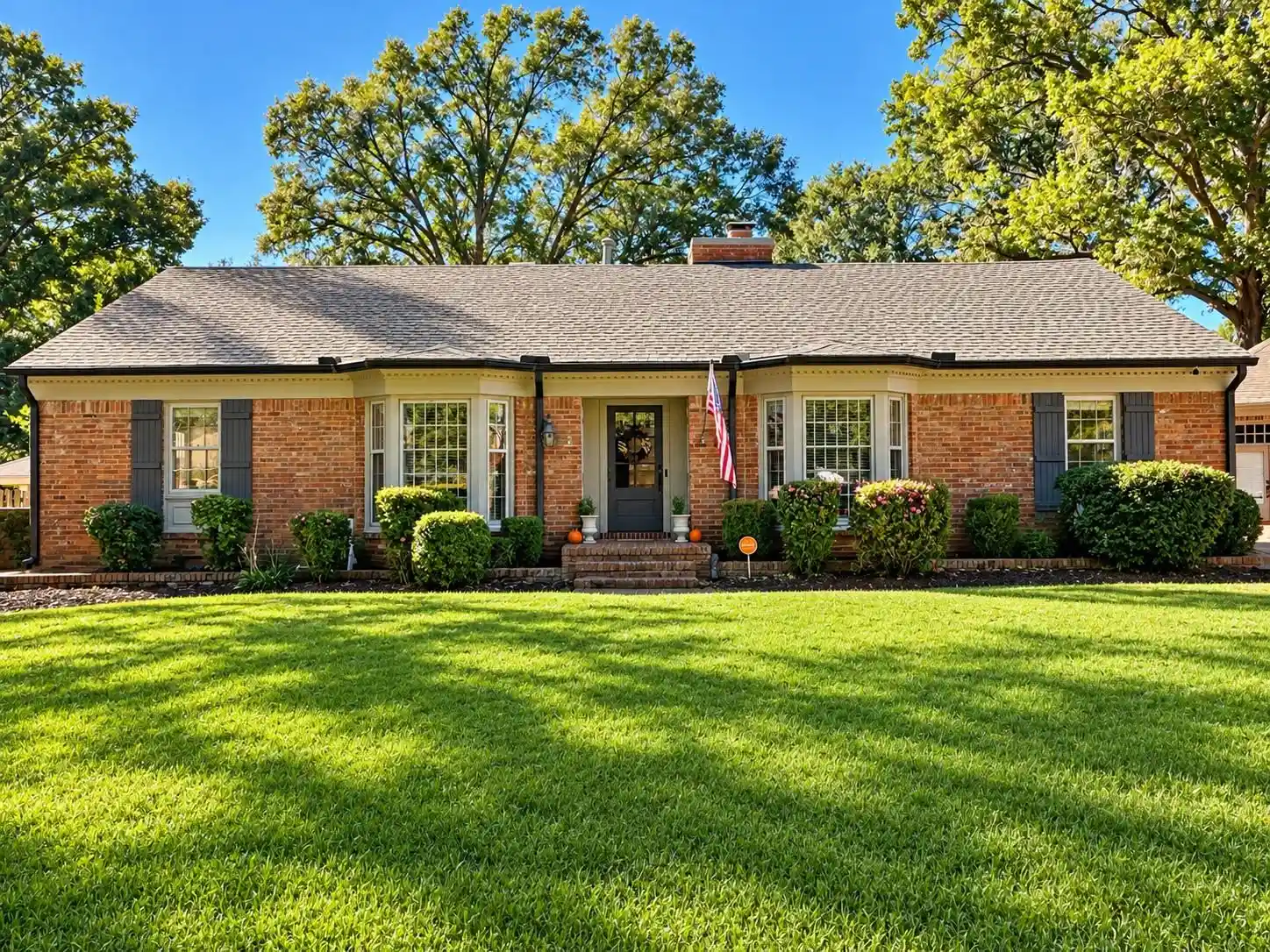 Photo 1 of Single family home for sale at 507 Melody Ln, Memphis, TN 38120 | MLS# 10232796 | Listing updated on 2026-10-31