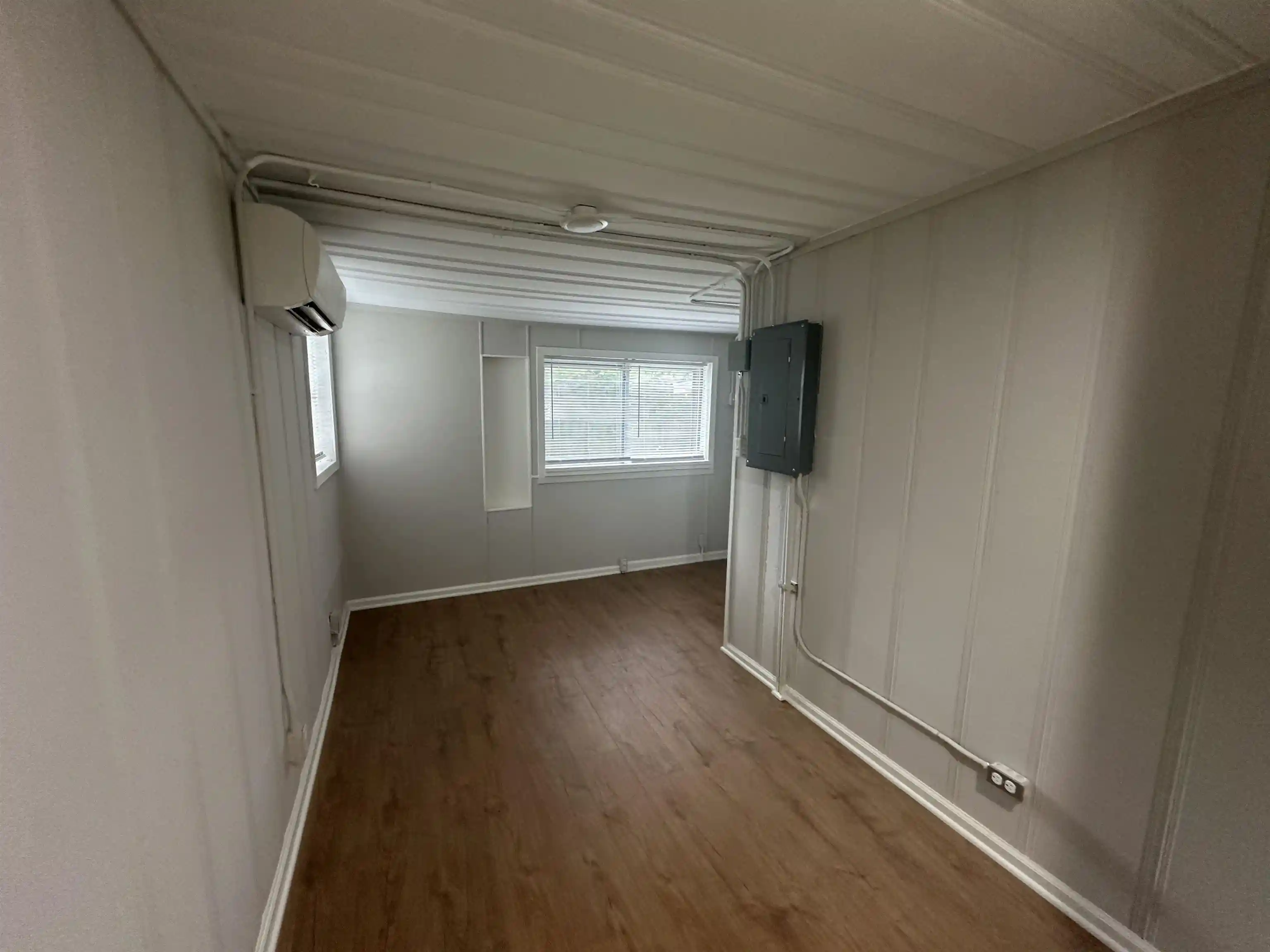 Photo 4 of Manufactured home for sale at 743 Shotwell St, Memphis, TN 38111 | MLS# 10232825 | Listing updated on 2026-10-20