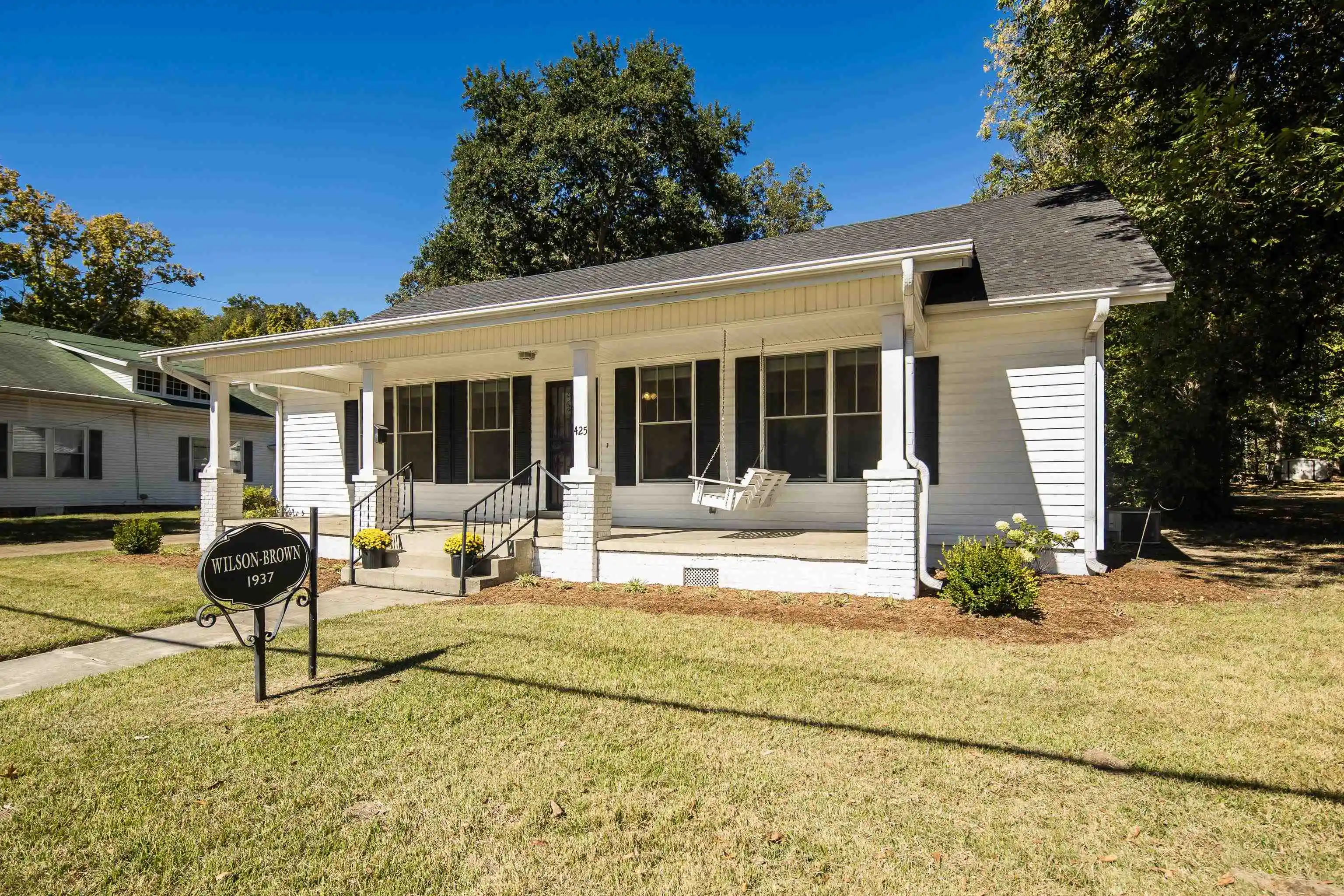 Photo 1 of Single family home for sale at 425 W College St, Brownsville, TN 38012 | MLS# 10232921 | Listing updated on 2026-10-21