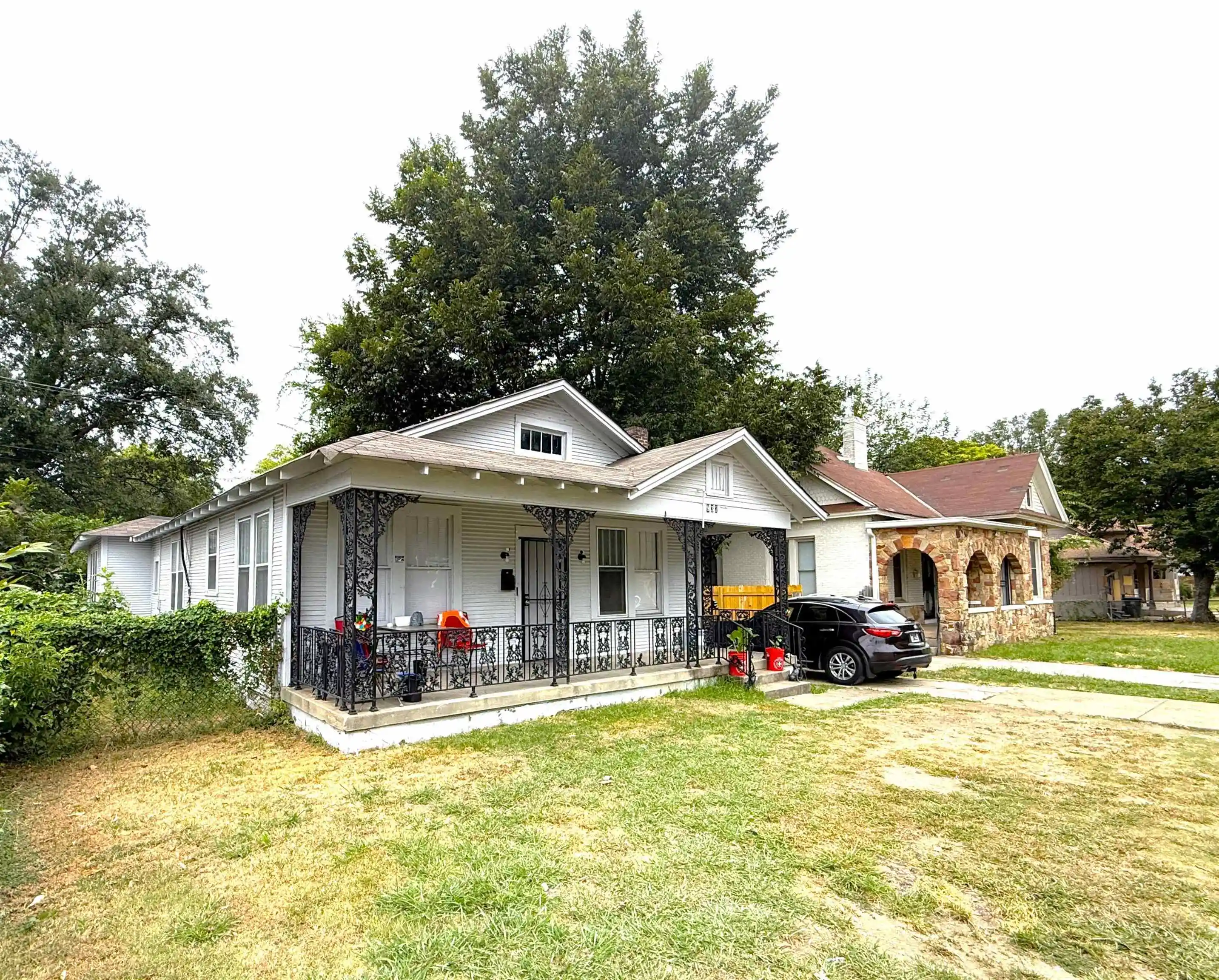 Photo 1 of Single family home for sale at 937 E Parkway Ave, Memphis, TN 38104 | MLS# 10232923 | Listing updated on 2026-10-21