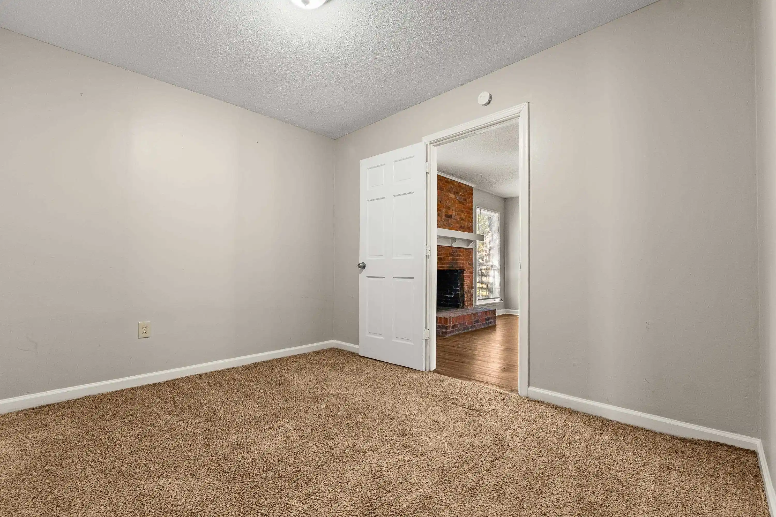 Photo 3 of Single family home for sale at 3122 Pebble Beach Cv, Memphis, TN 38115 | MLS# 10232964 | Listing updated on 2026-10-29