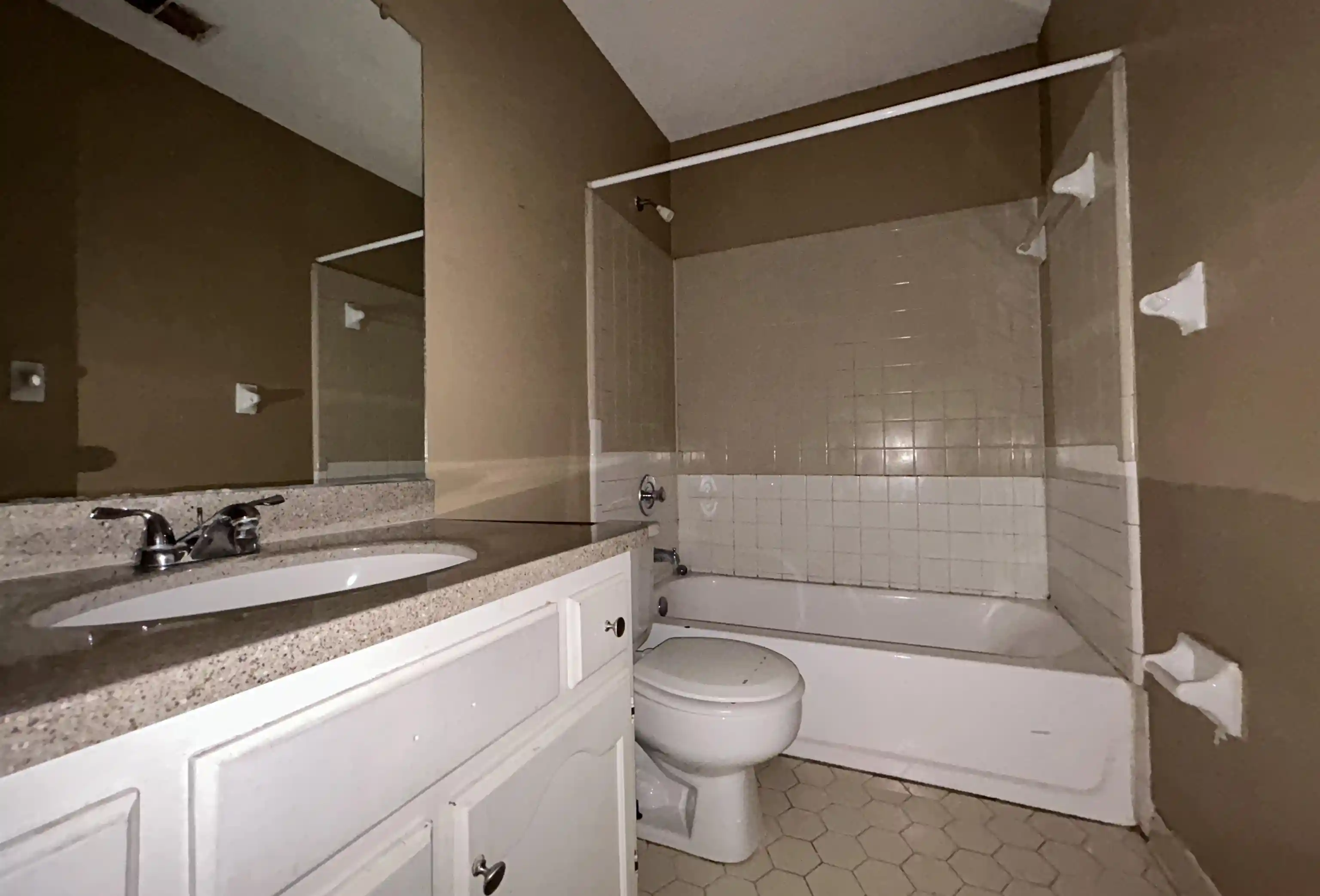 Photo 2 of Single family home for sale at 4522 Sunnyslope Dr, Memphis, TN 38141 | MLS# 10232985 | Listing updated on 2026-10-22