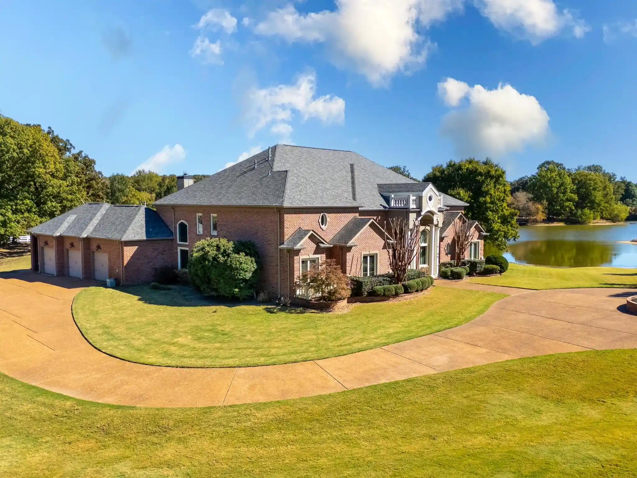 Photo 1 of Single family home for sale at 1662 N Pisgah Rd, Cordova, TN 38016 | MLS# 10233012 | Listing updated on 2026-10-27